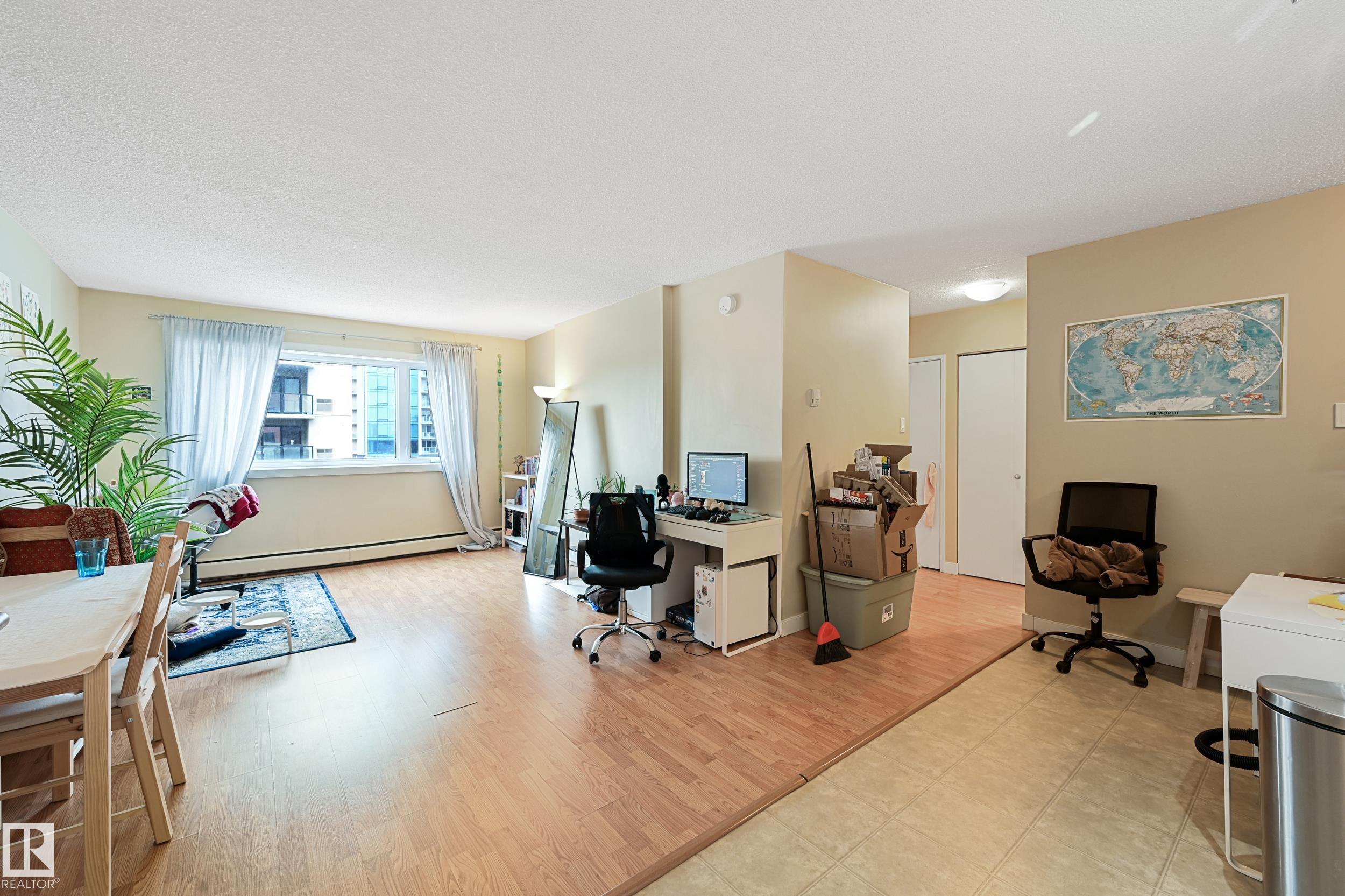 Photo 6 at 901 - 9710 105 Street NW, Downtown, Edmonton