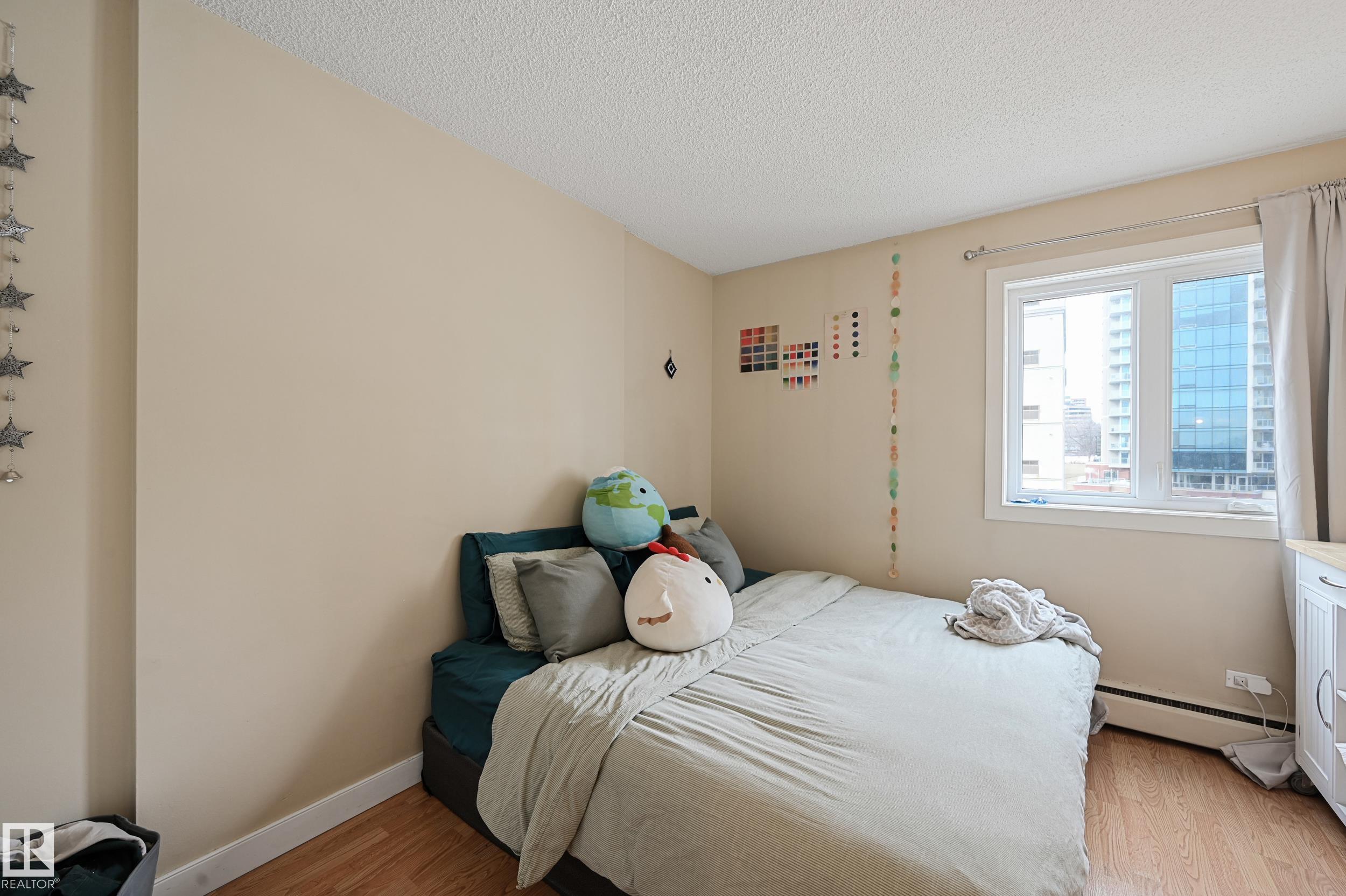 Photo 10 at 901 - 9710 105 Street NW, Downtown, Edmonton