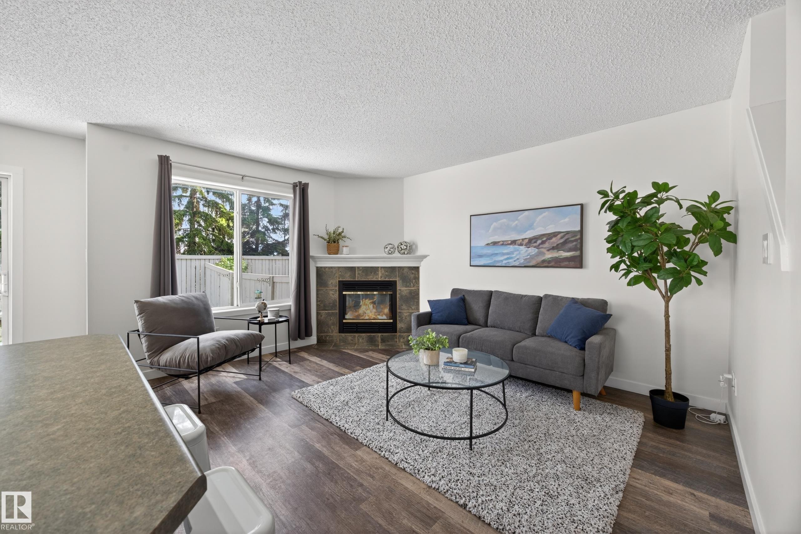 39 - 4020 21 Street NW, Larkspur, Edmonton