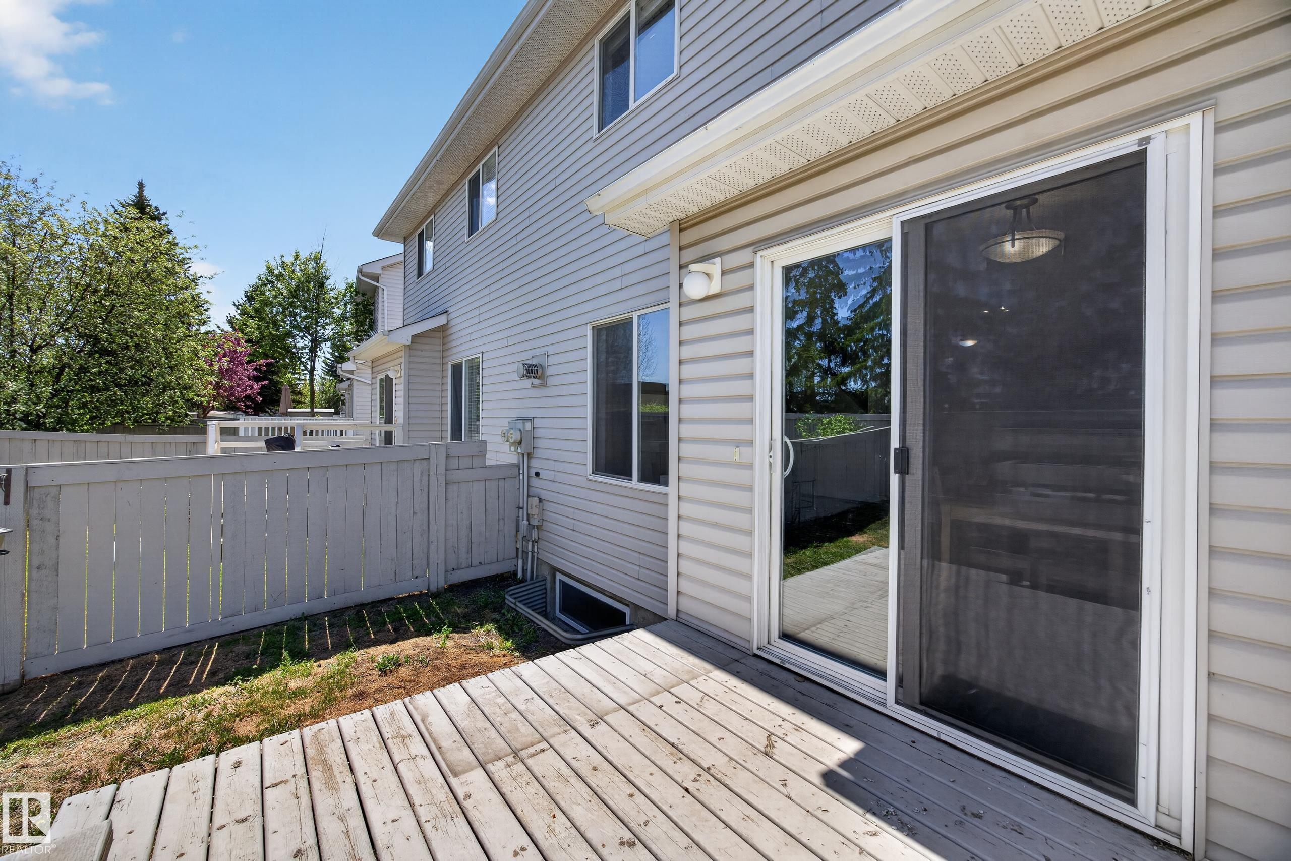 Photo 39 at 39 - 4020 21 Street NW, Larkspur, Edmonton
