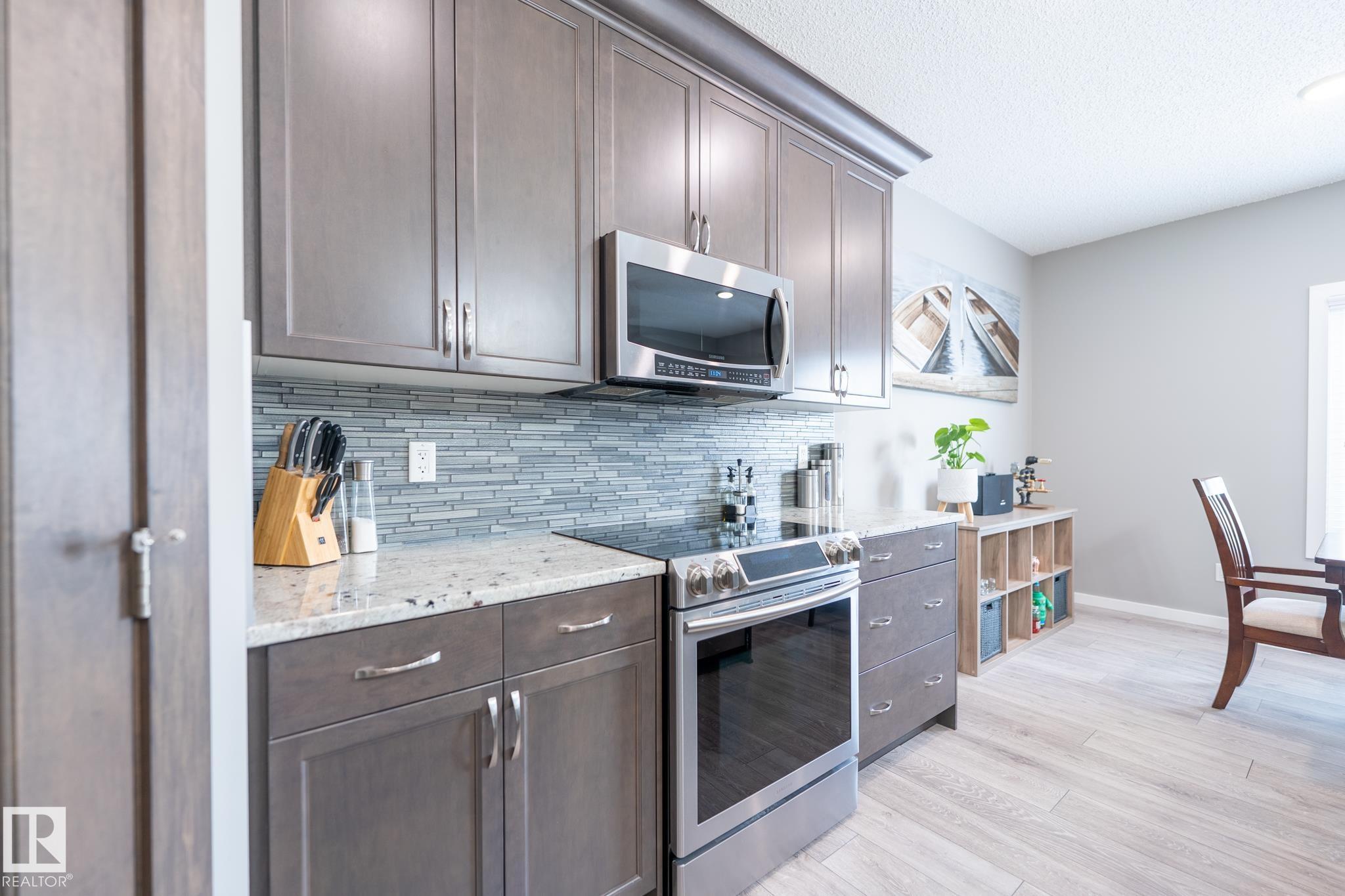 Photo 8 at 1124 161 Street SW, Glenridding Heights, Edmonton