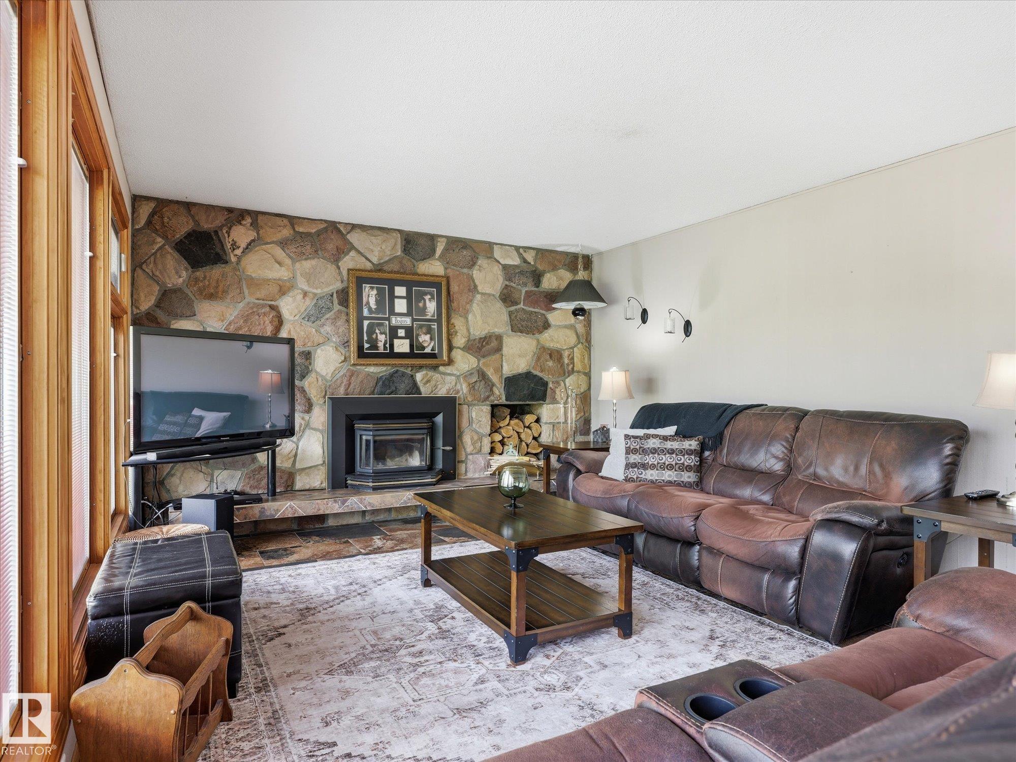 Photo 12 at 51408 Rge Road 224, None, Rural Strathcona County