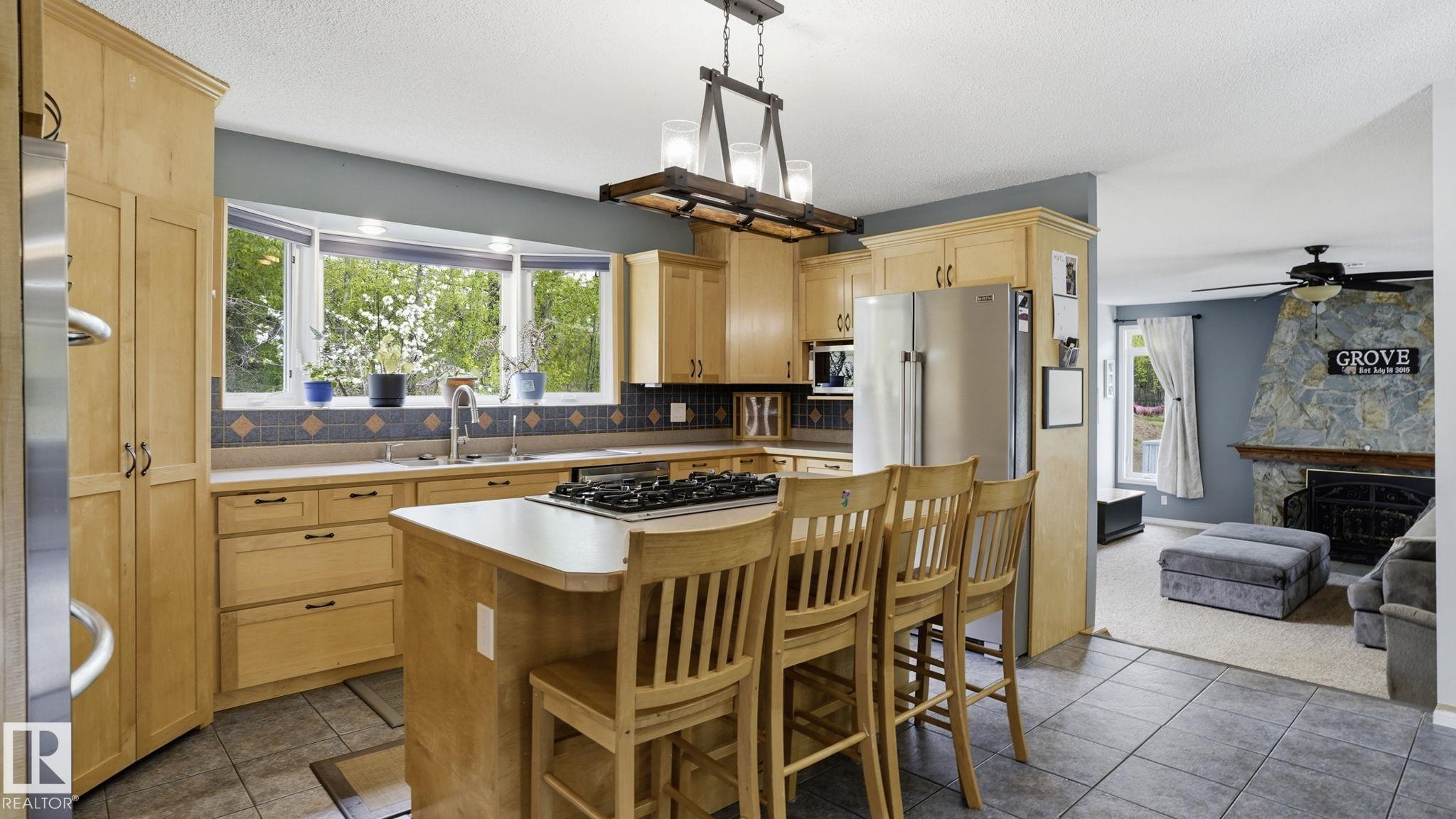 Photo 12 at 23 - 27507 Twp Road 544, Glory Hills, Rural Sturgeon County