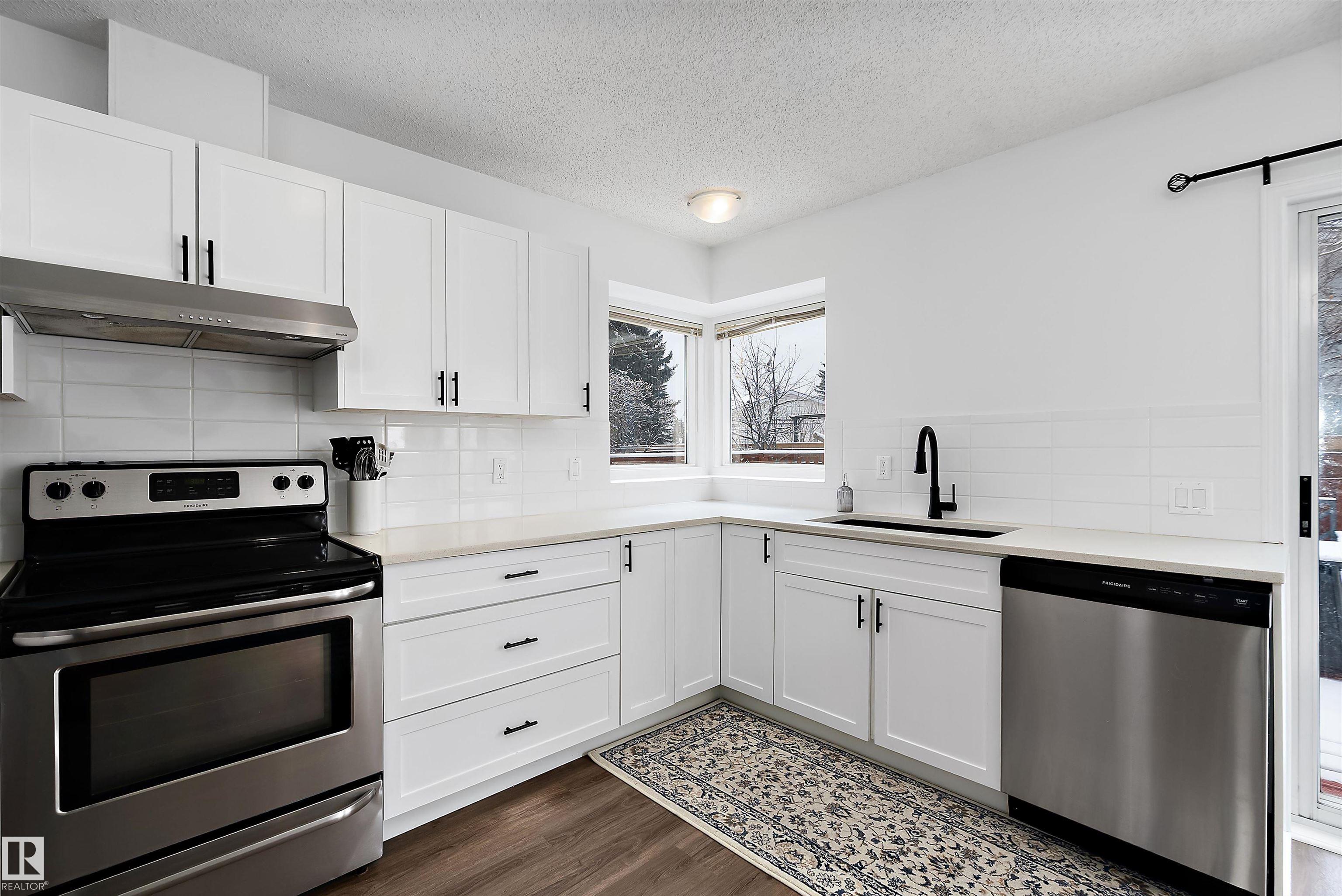 Photo 18 at 49 Deerbourne Drive, Deer Ridge, St. Albert