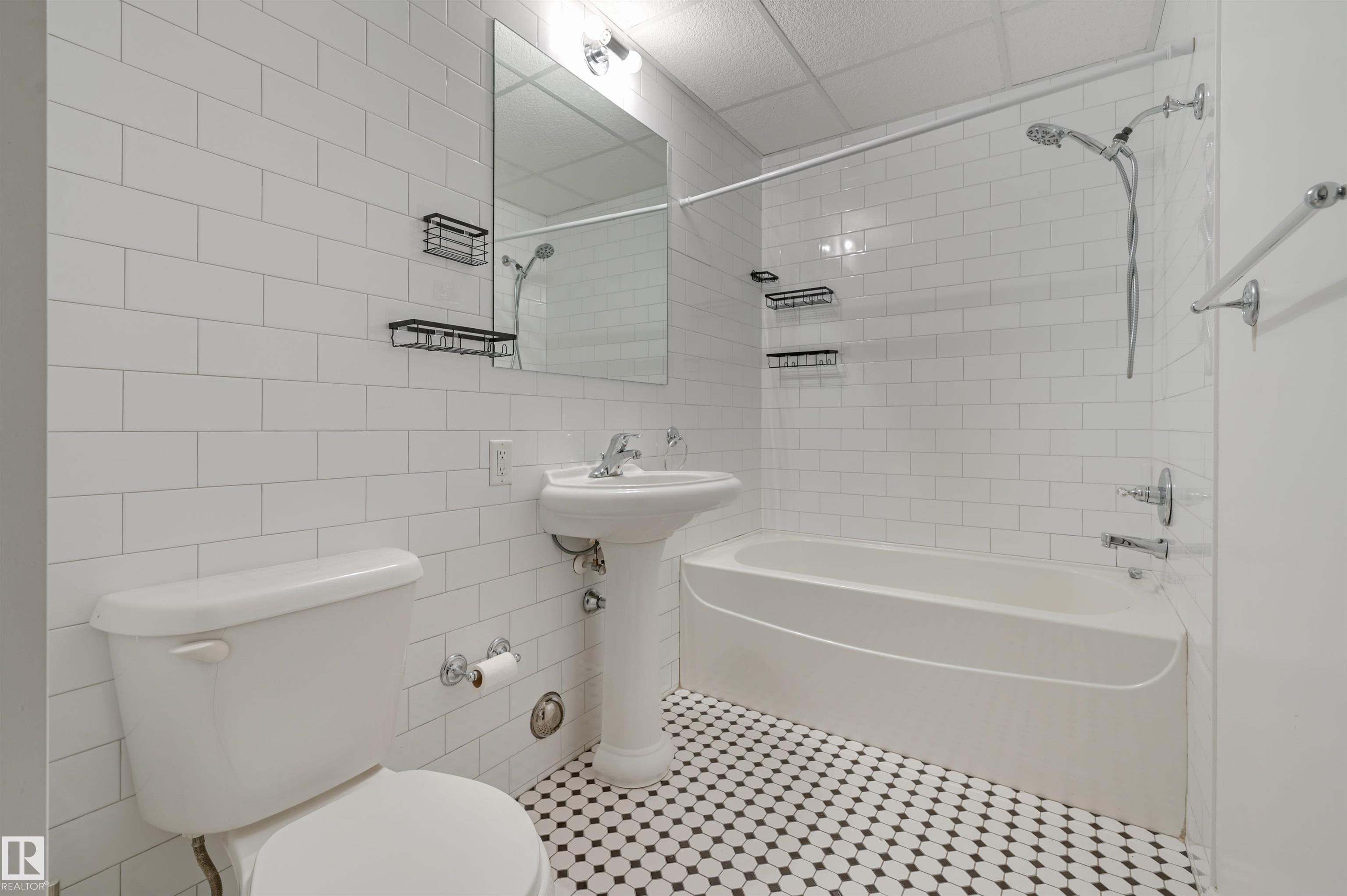 Photo 24 at 902 - 10134 100 Street NW, Downtown, Edmonton
