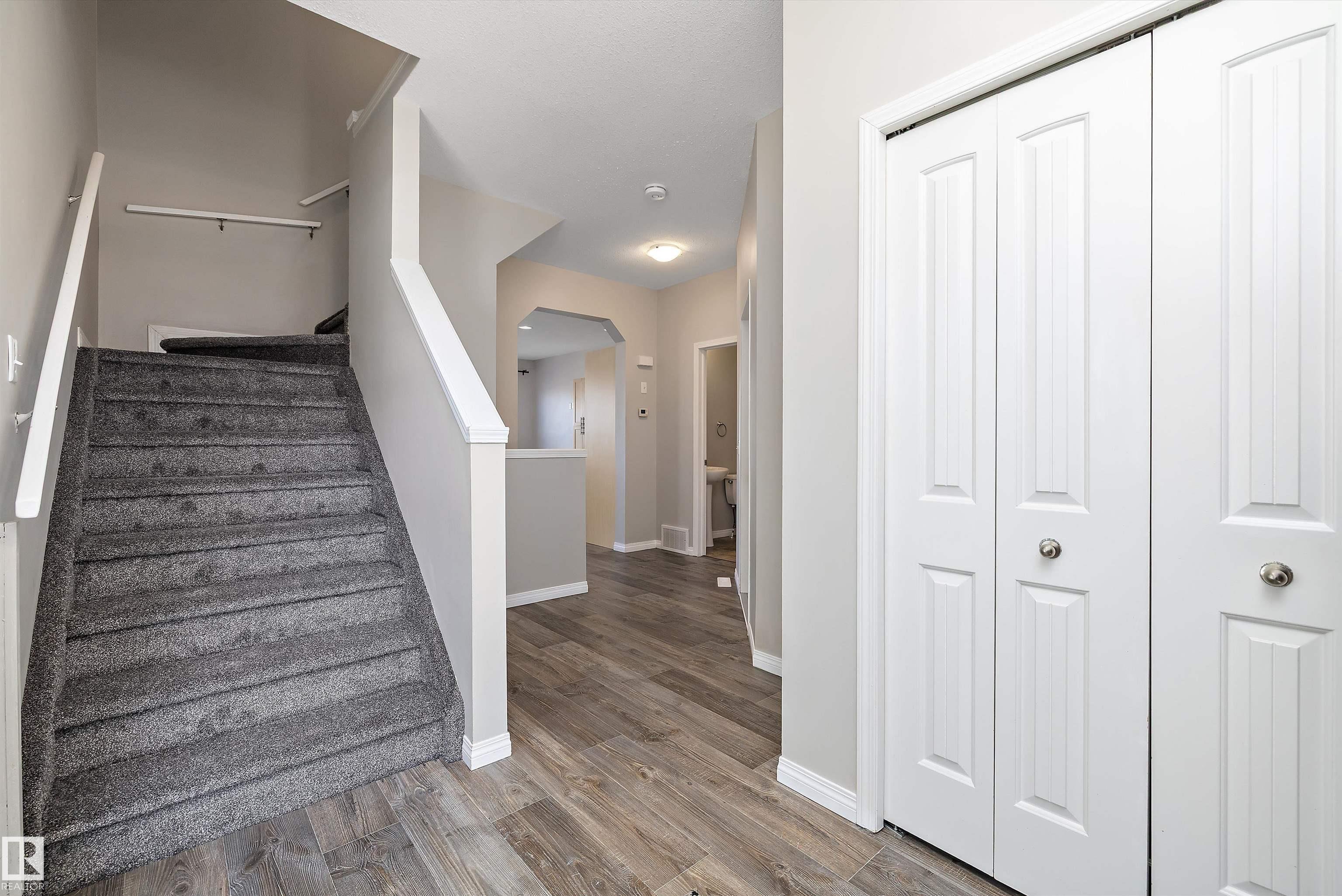 7562 Ellesmere Way, Emerald Hills, Sherwood Park