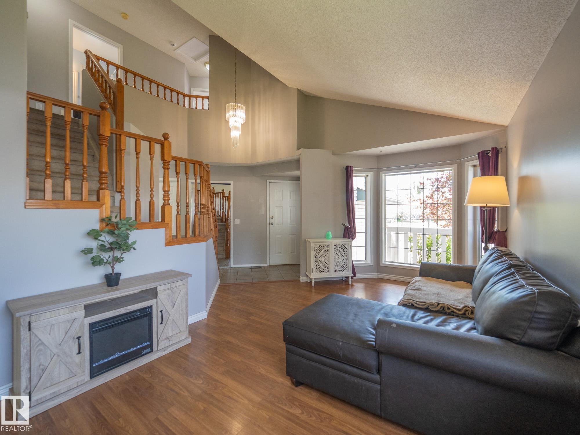 Photo 5 at 129 Regency Drive, Regency Park, Sherwood Park