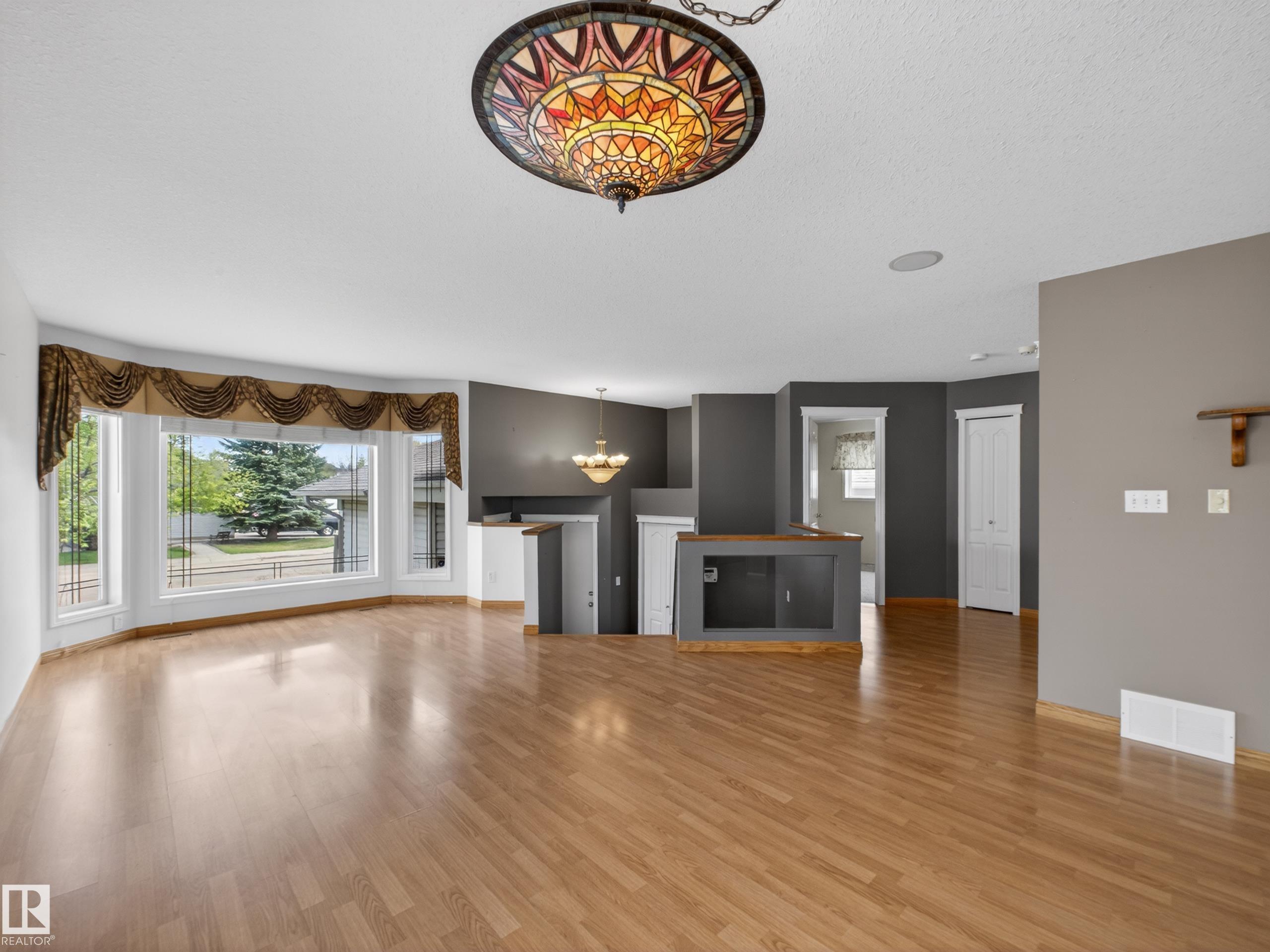Photo 6 at 108 Ridgepoint Way, The Ridge, Sherwood Park