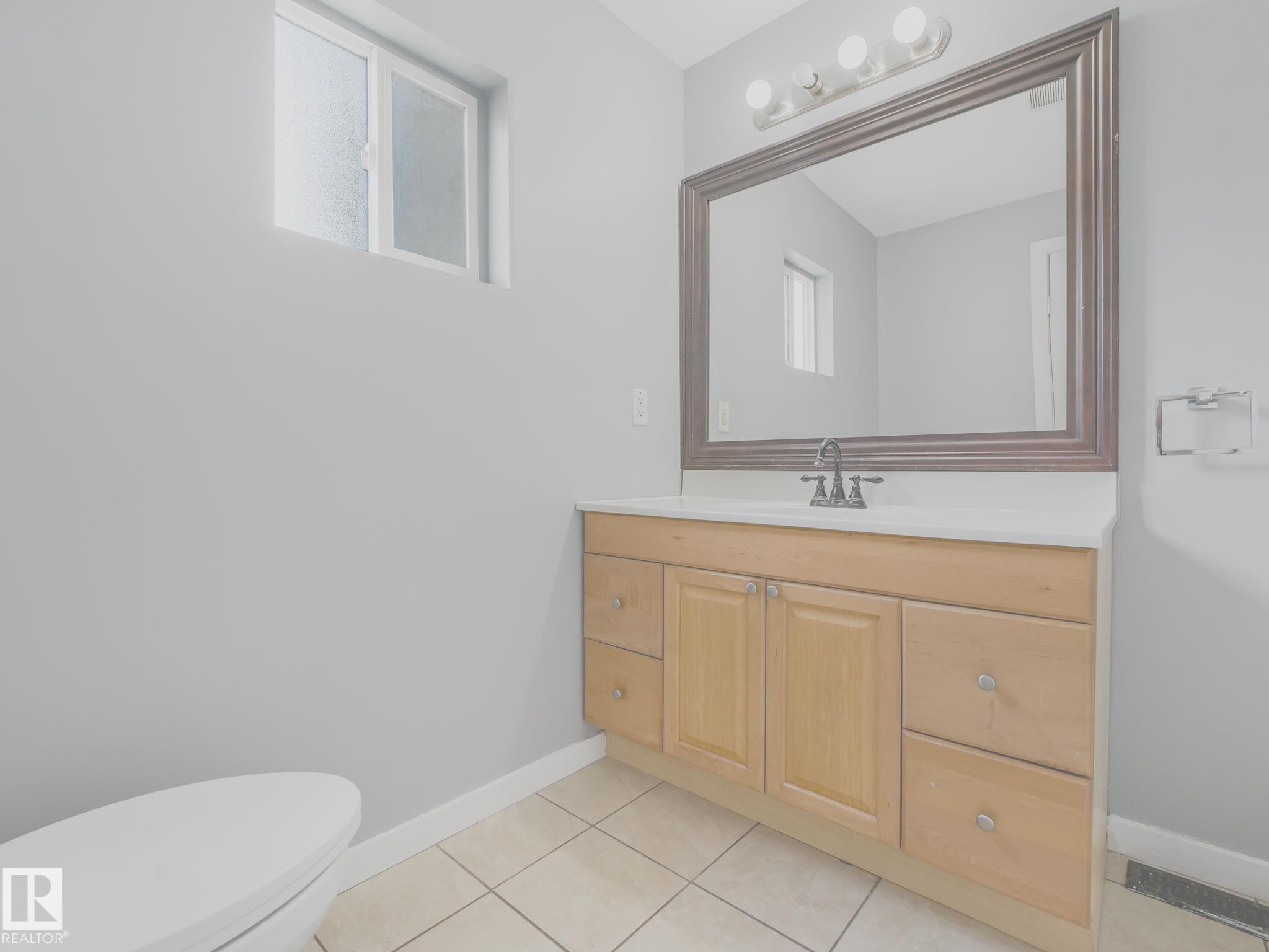 Photo 17 at 9911 161 Street NW, Glenwood, Edmonton