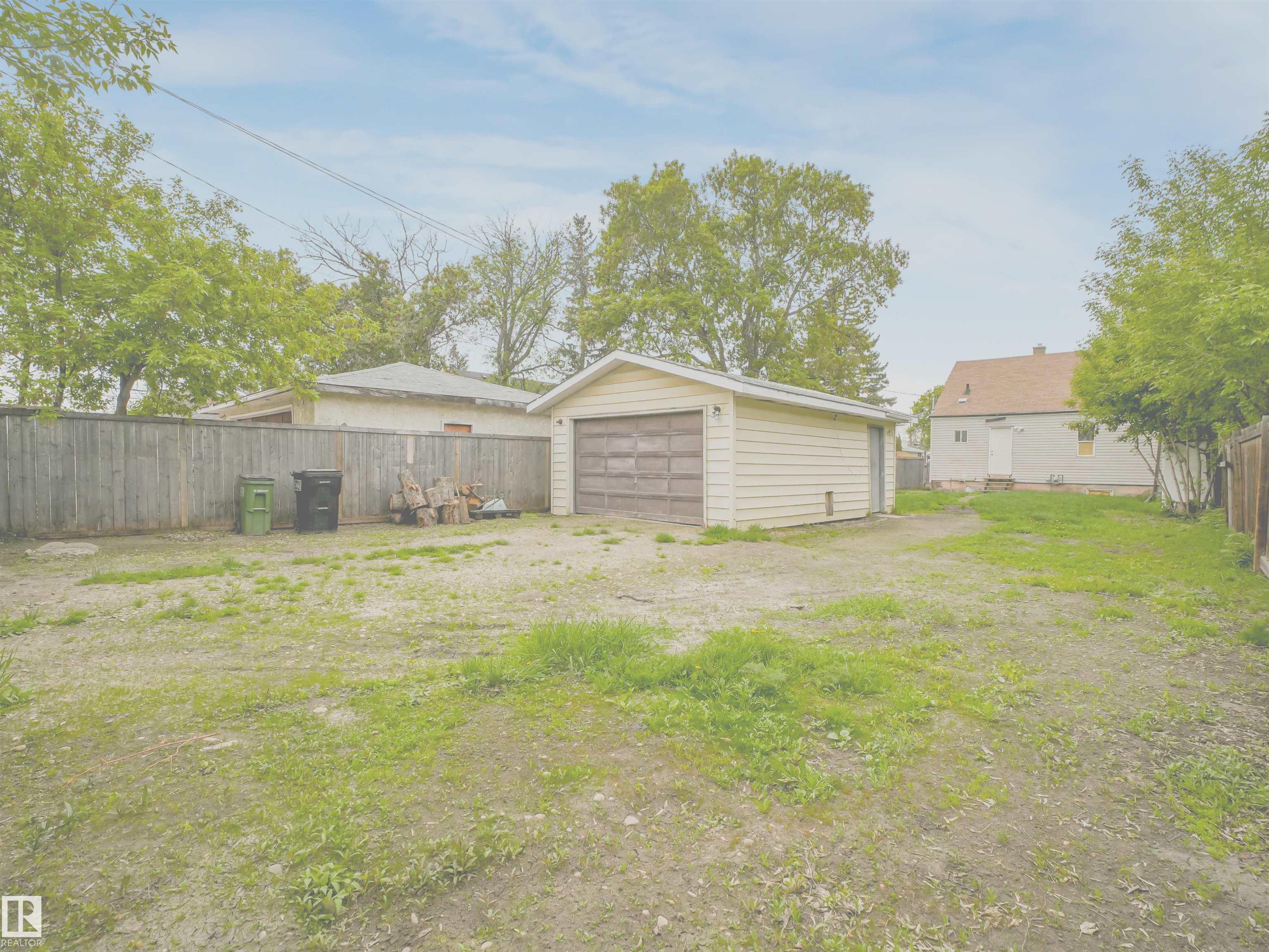 Photo 32 at 9911 161 Street NW, Glenwood, Edmonton