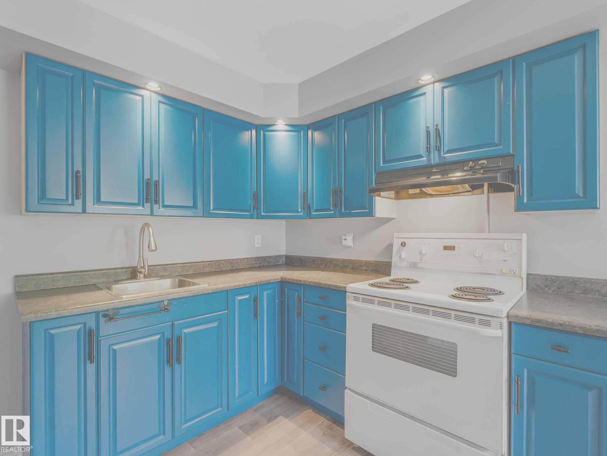 9911 161 Street NW, Glenwood, Edmonton