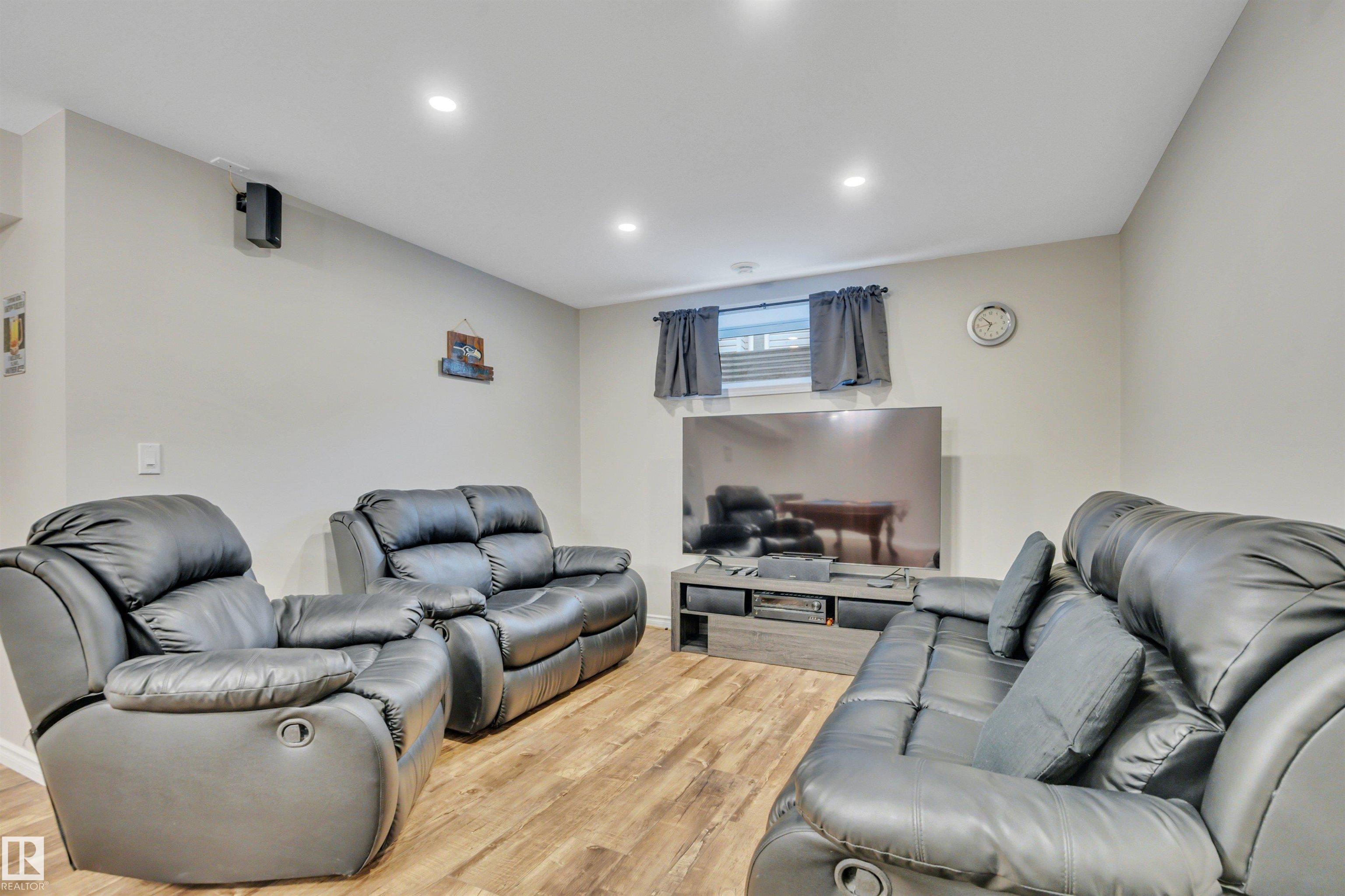 Photo 55 at 173 Reichert, Coloniale Estates, Beaumont