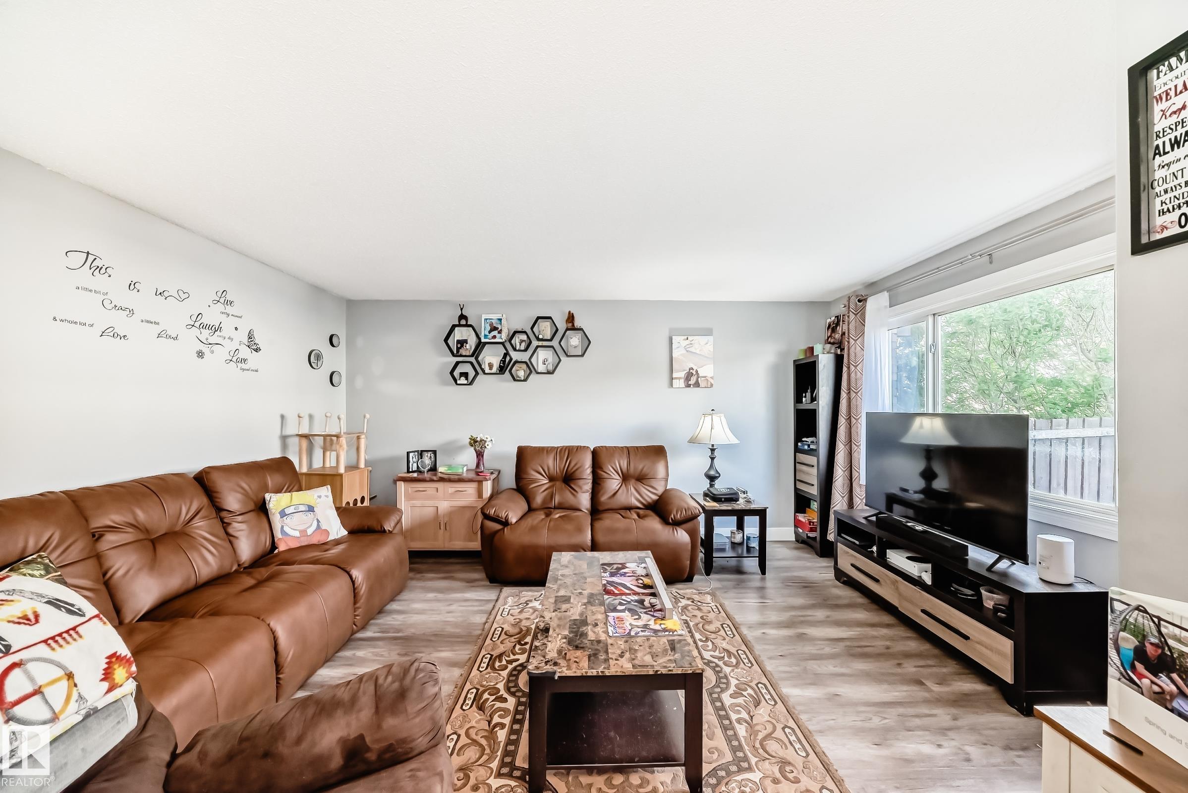 167 Roseland Village NW, Northmount, Edmonton