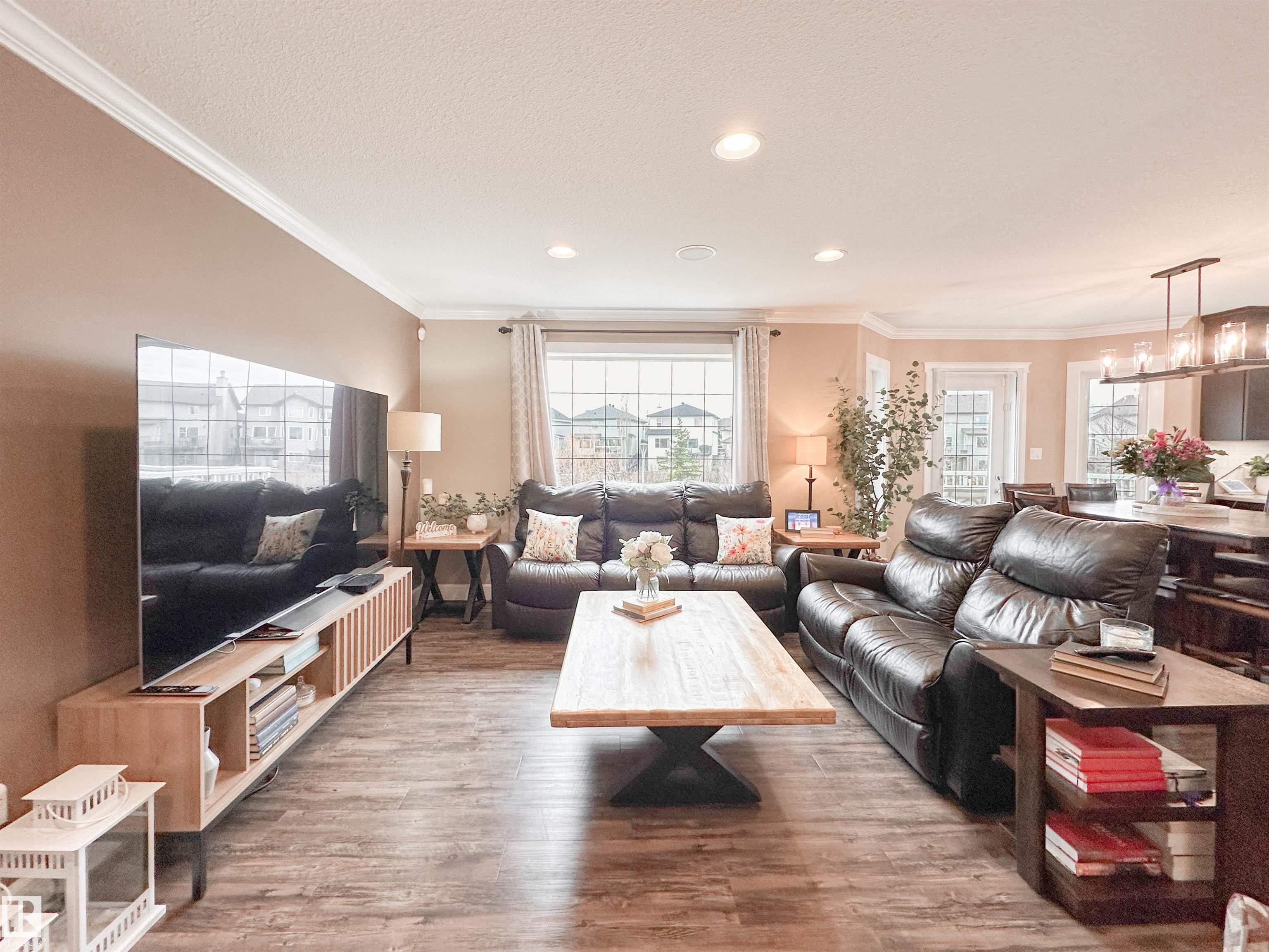 Photo 15 at 13715 149 Avenue NW, Cumberland, Edmonton