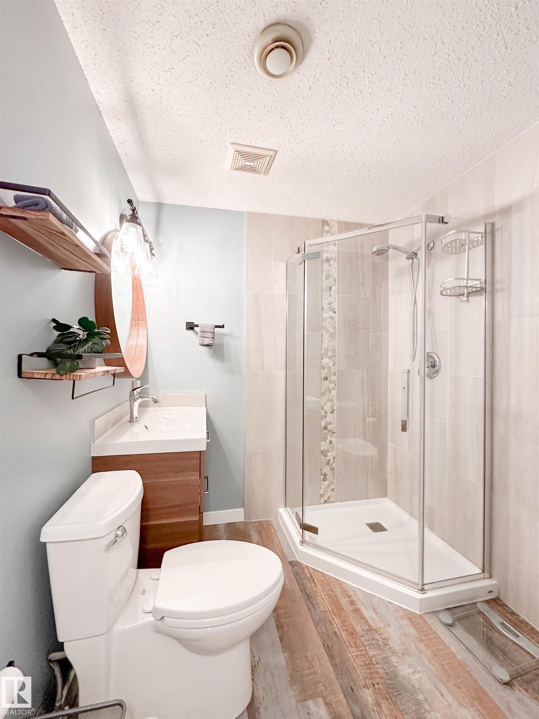 Photo 54 at 13715 149 Avenue NW, Cumberland, Edmonton
