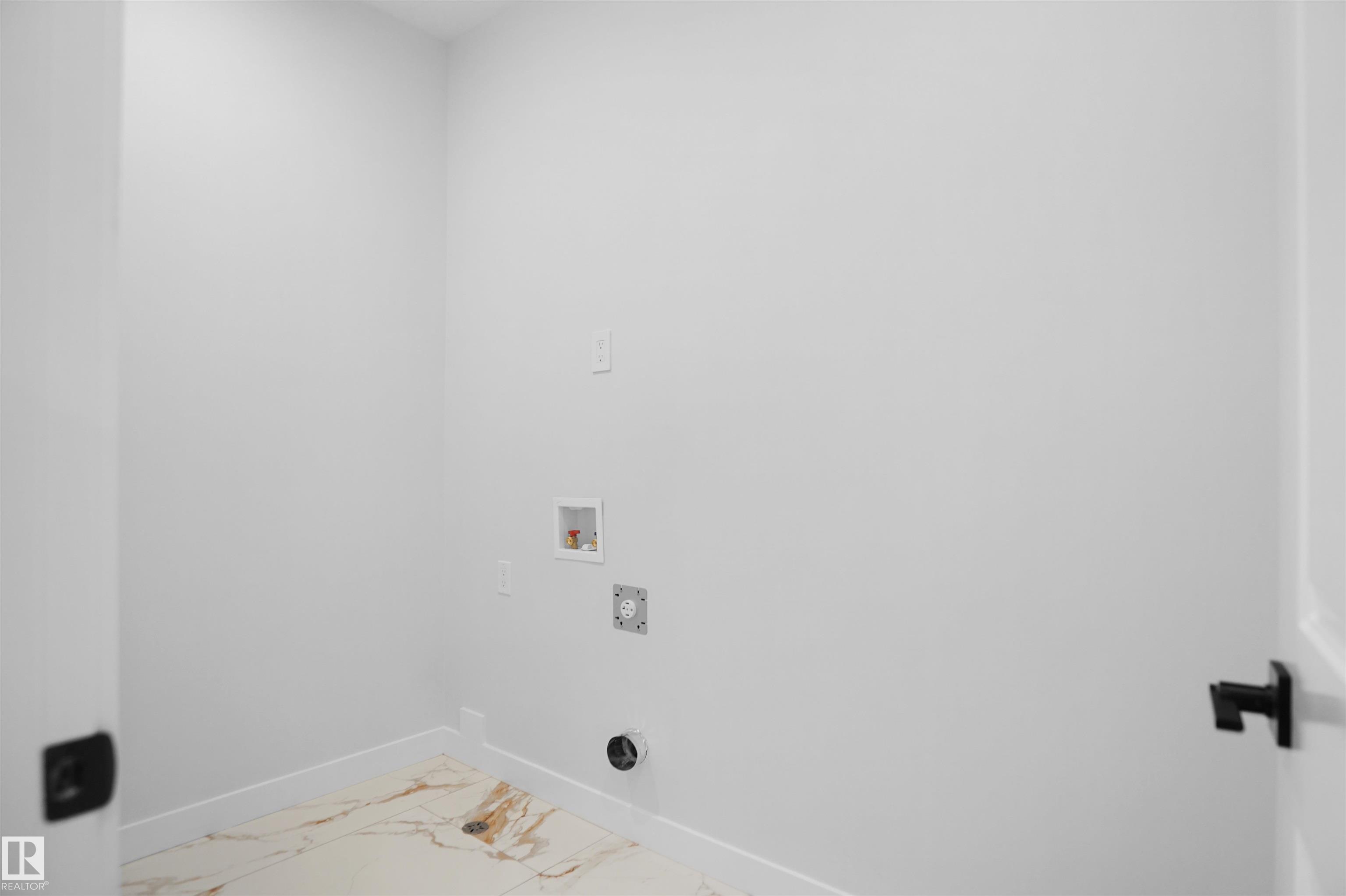 Photo 26 at 6403 29 Avenue SW, Mattson, Edmonton