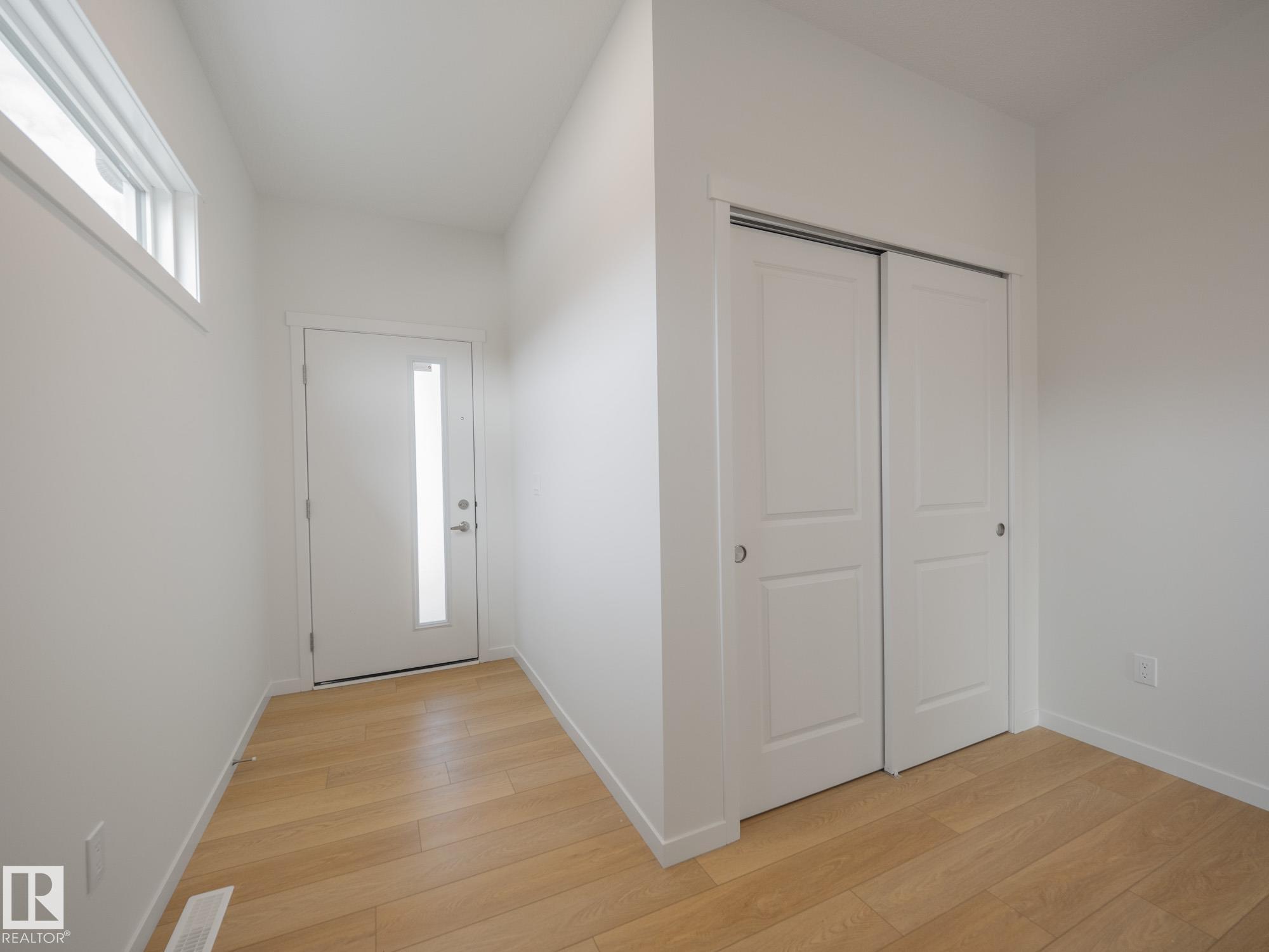 Photo 8 at 2503 211 Street NW, The Uplands, Edmonton