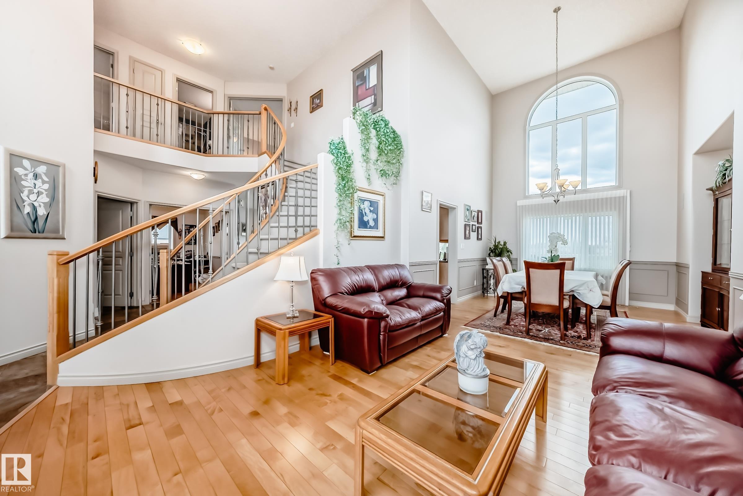 15516 135 Street NW, Carlton, Edmonton