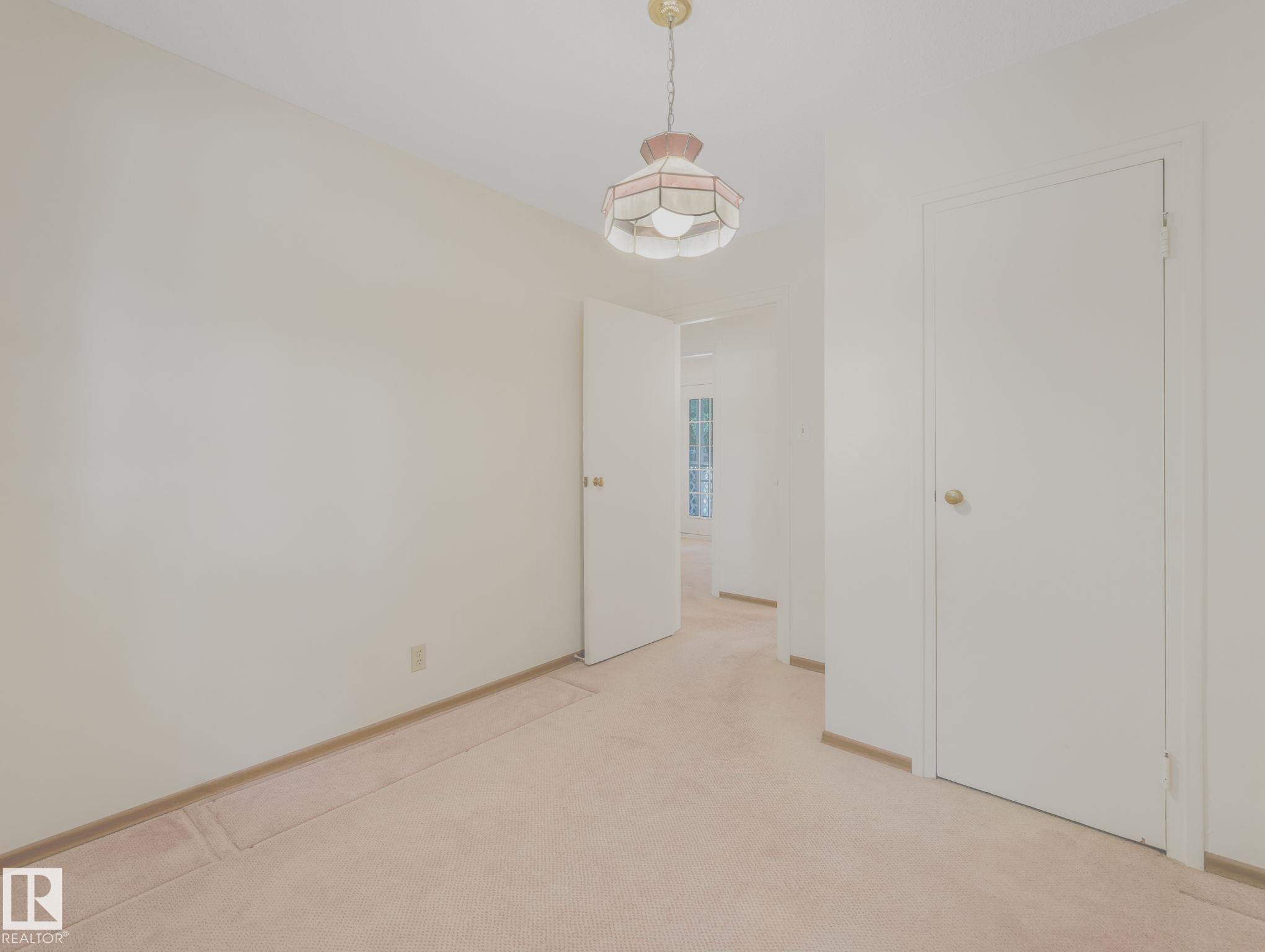 Photo 31 at 13411 Dovercourt Avenue NW, Dovercourt, Edmonton