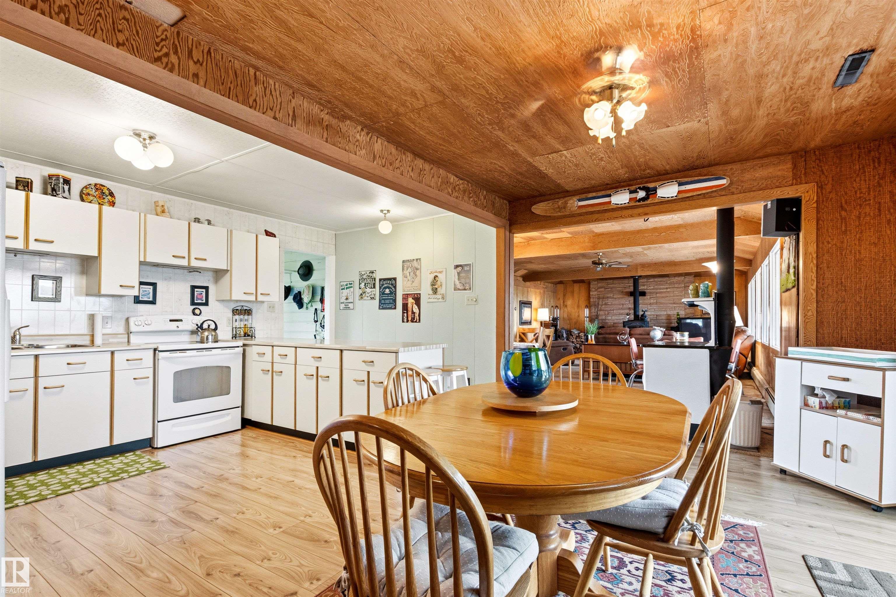 Photo 13 at 12 - 53004 Rge Road 54 A, South Seba Beach, Rural Parkland County