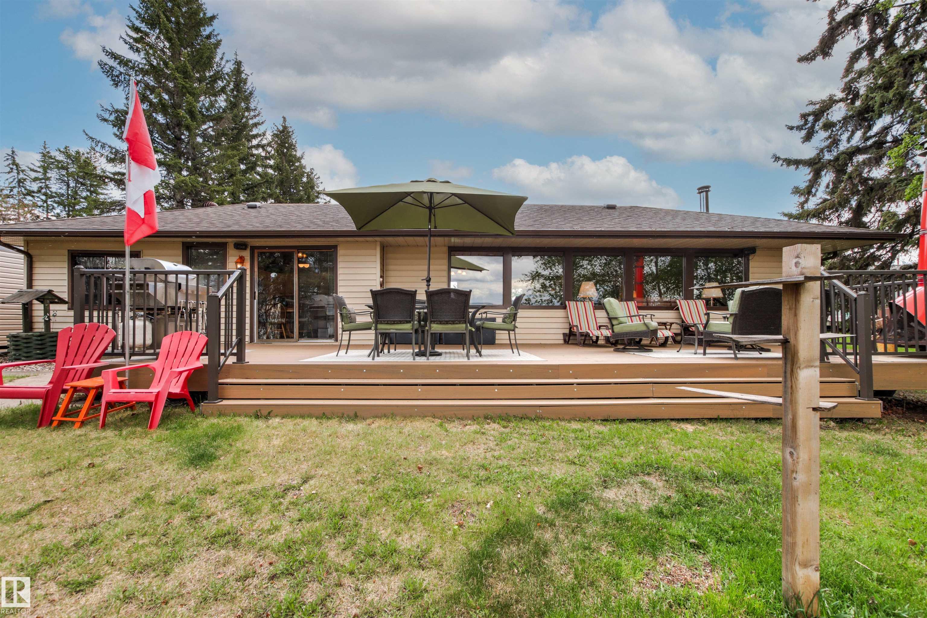 Photo 24 at 12 - 53004 Rge Road 54 A, South Seba Beach, Rural Parkland County