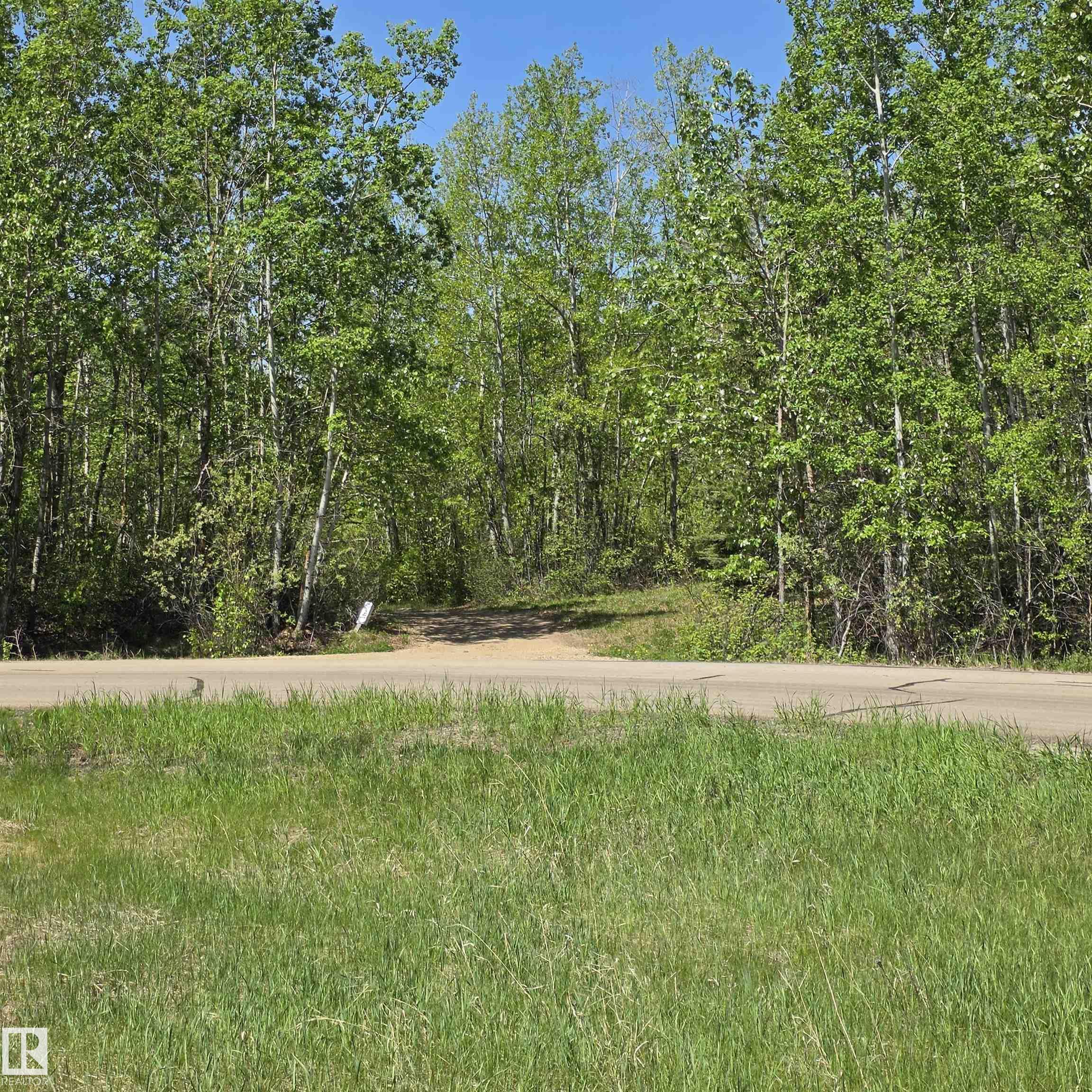 133 52039 Range Road 213, Wye Knott Village, Rural Strathcona County