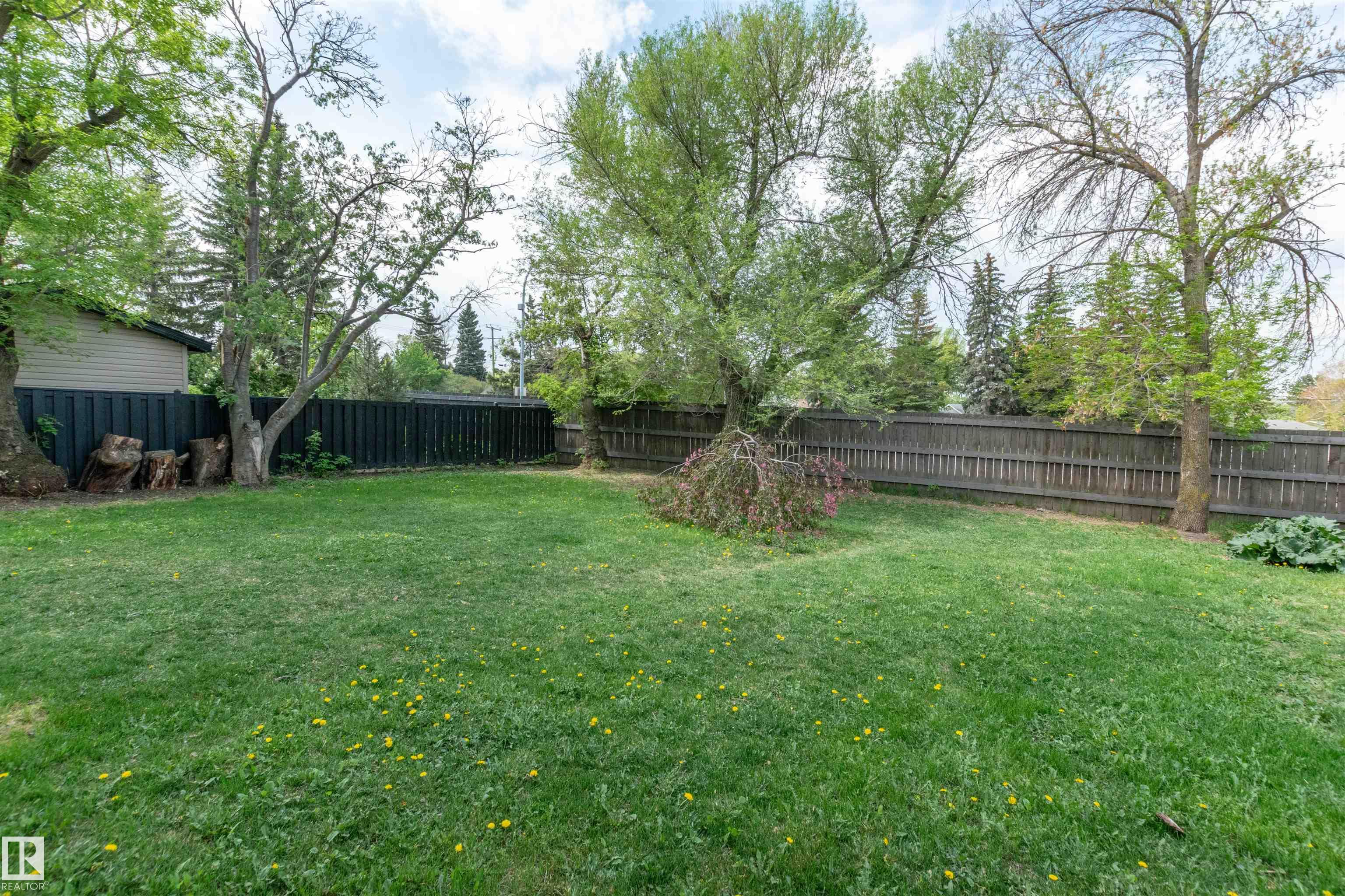 Photo 28 at 4 Crane Road, Brentwood, Sherwood Park