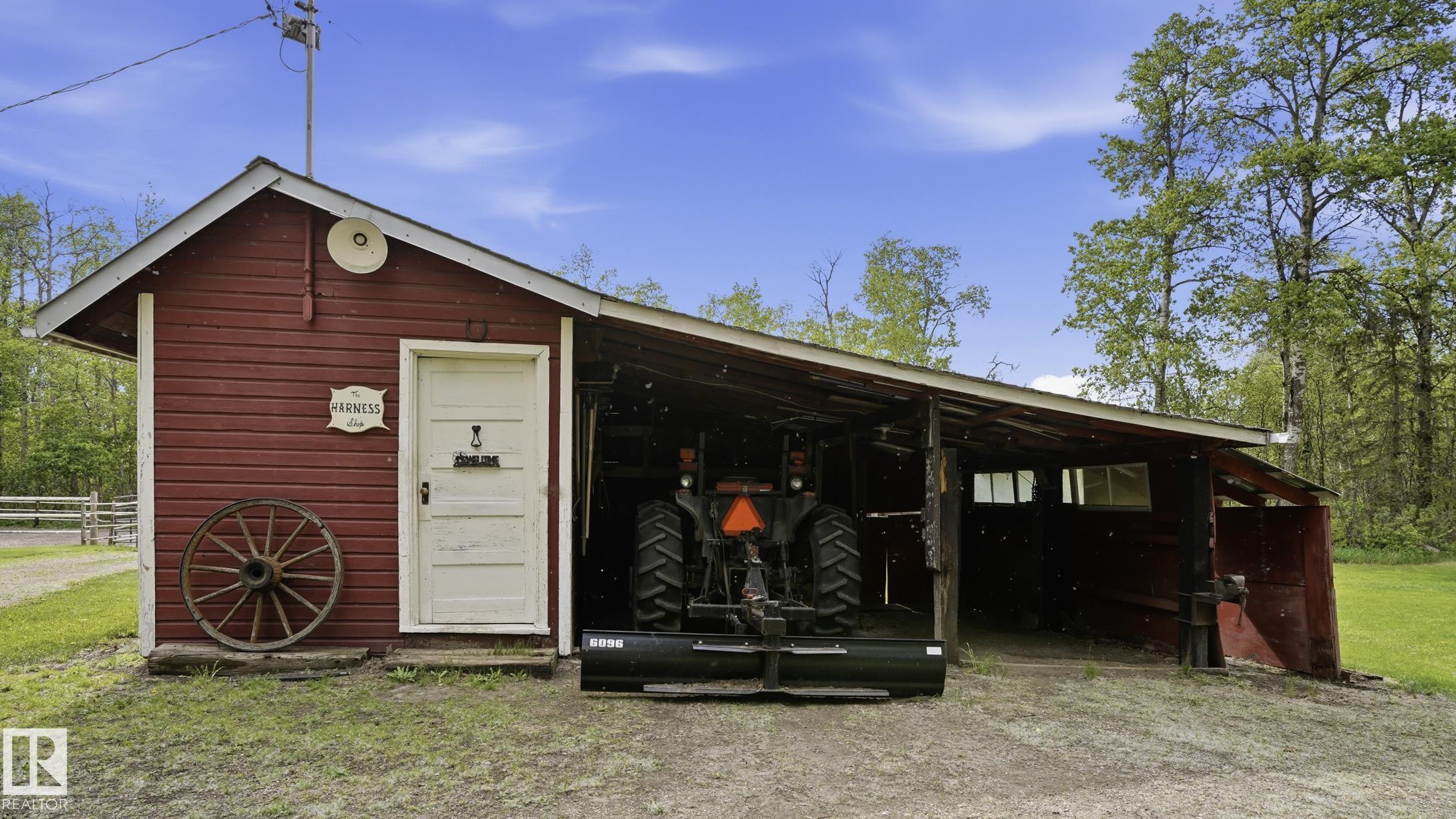 Photo 43 at 53268 Rge Road 211, None, Rural Strathcona County