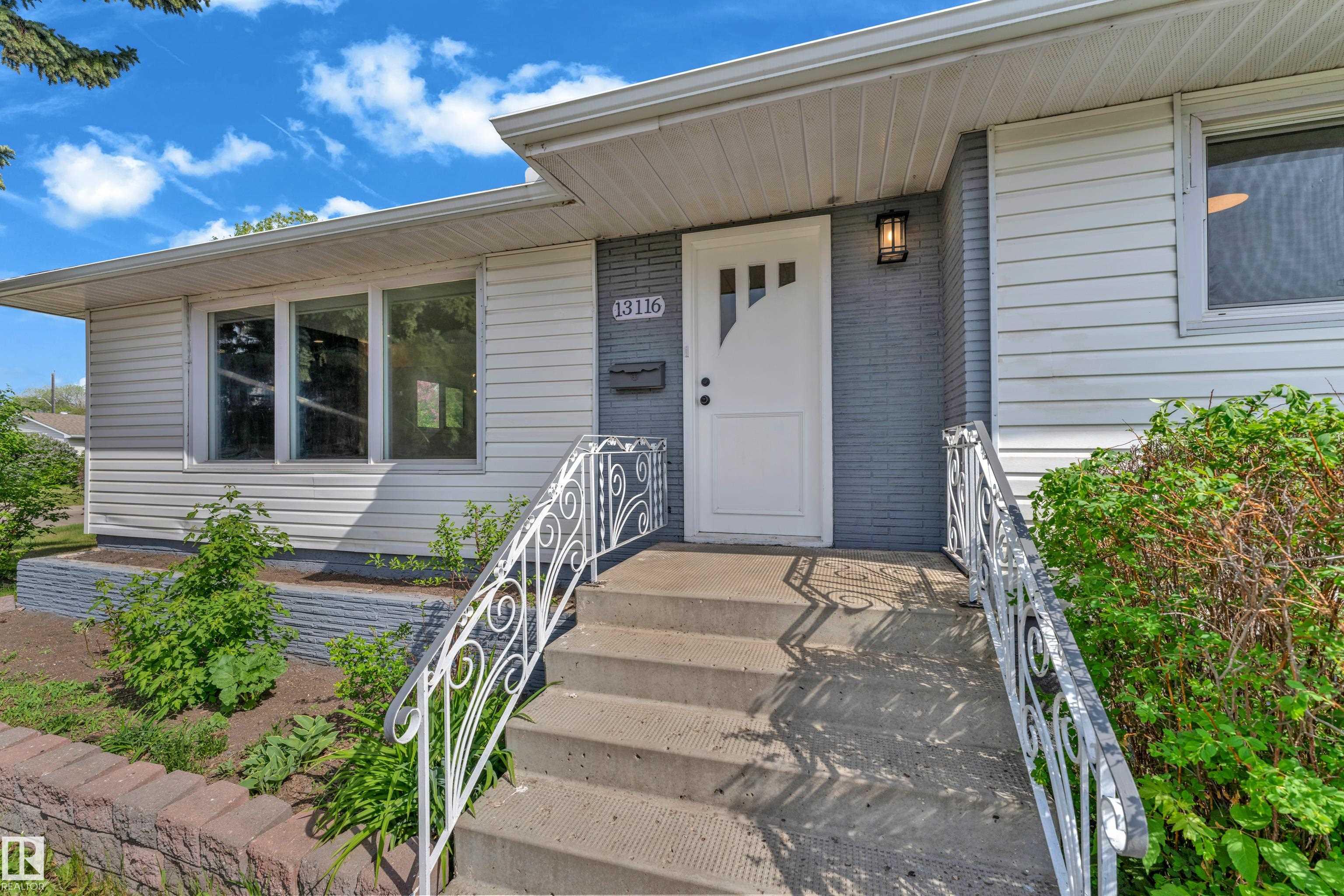 13116 128a Avenue NW, Athlone, Edmonton