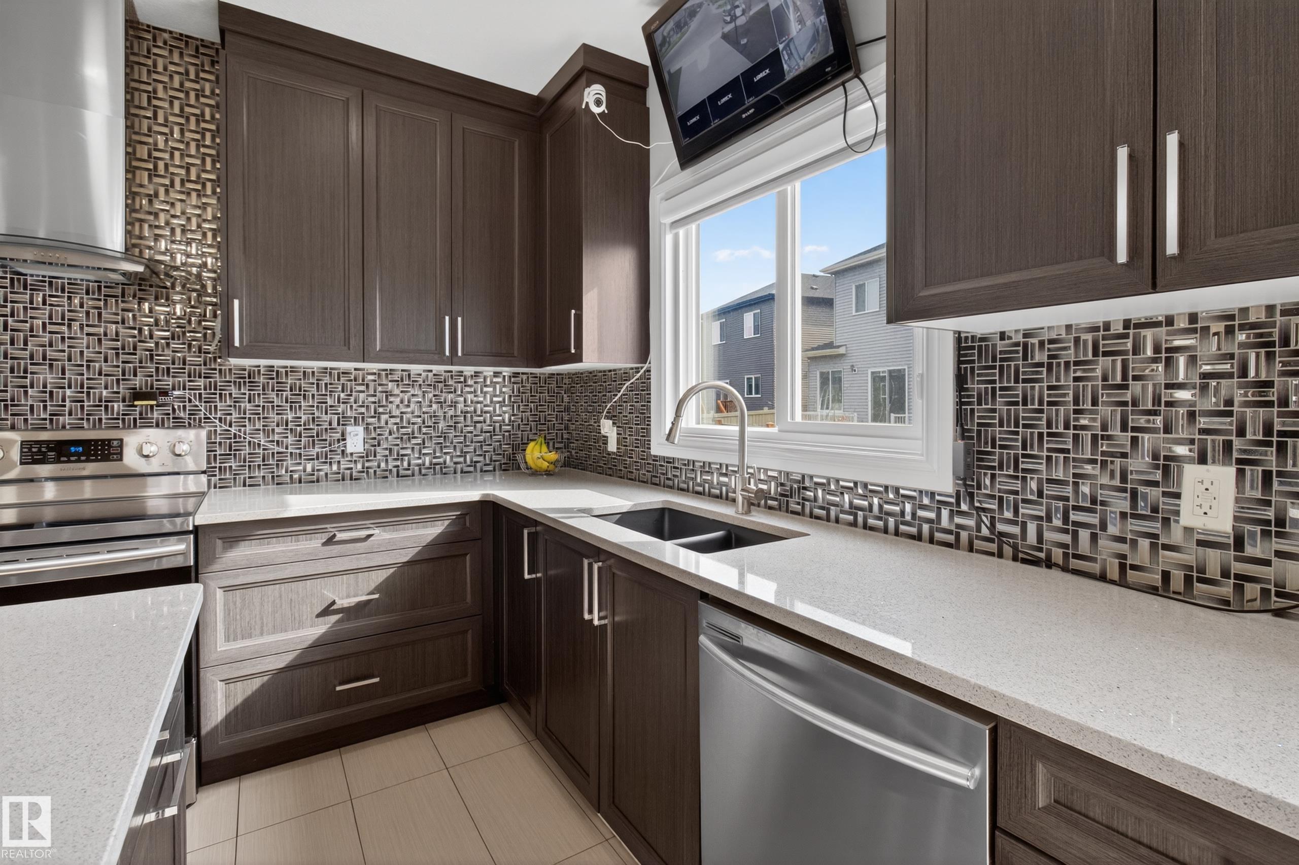 Photo 13 at 8607 Mayday Wynd SW, The Orchards At Ellerslie, Edmonton