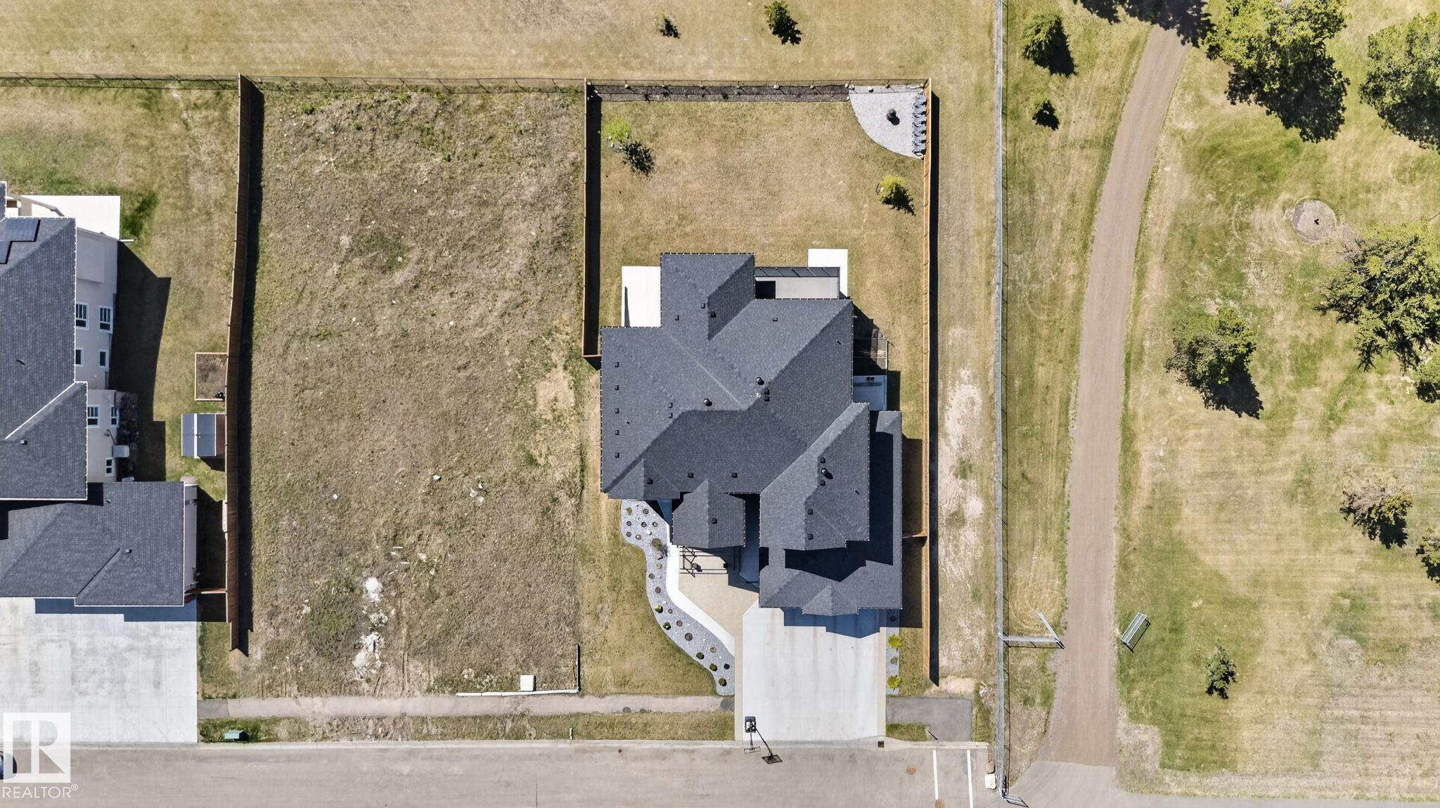 Photo 6 at 2503 58 Avenue, Diamond Estates, Rural Leduc County