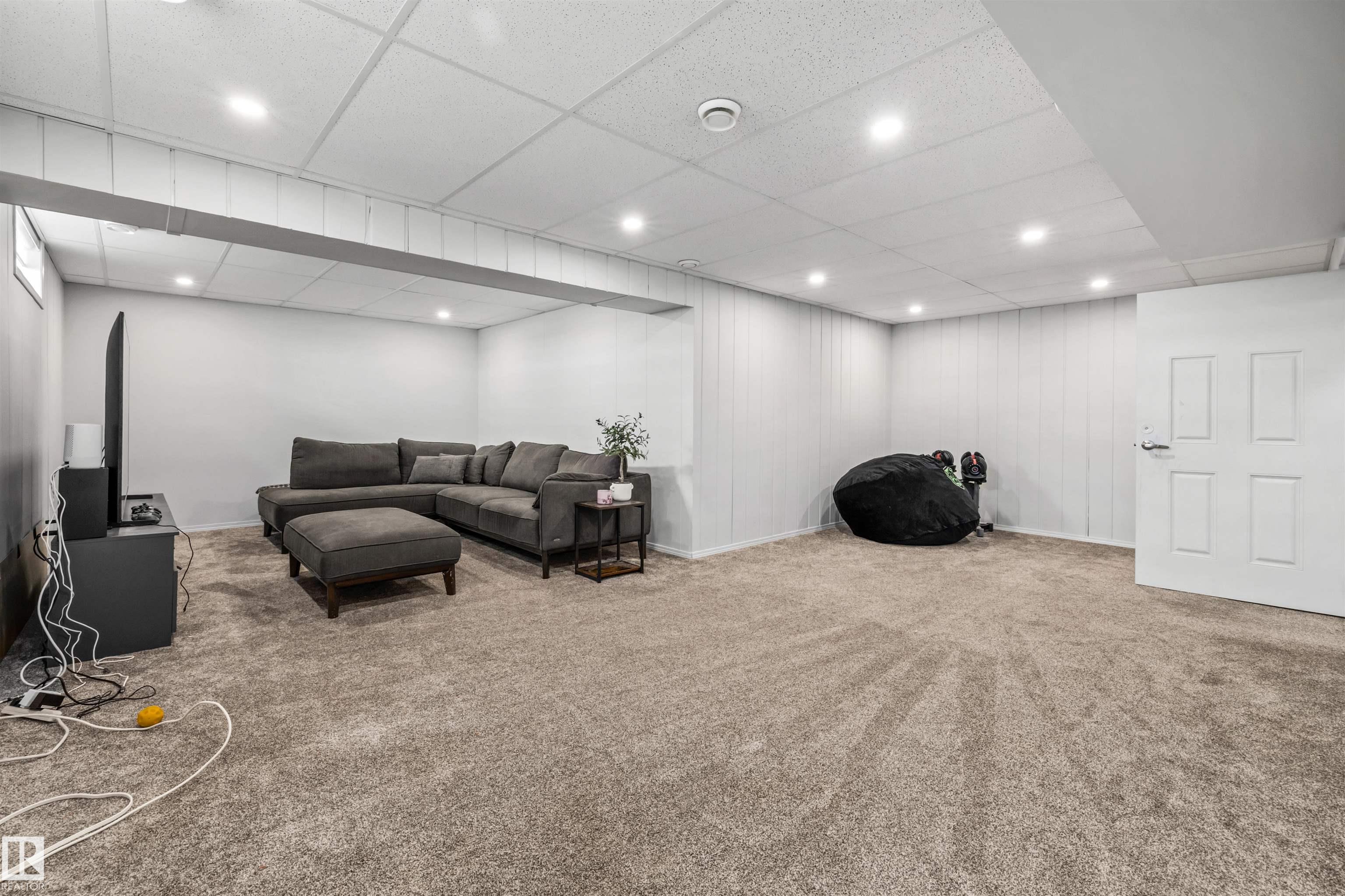 Photo 23 at 10130 62 Street NW, Fulton Place, Edmonton