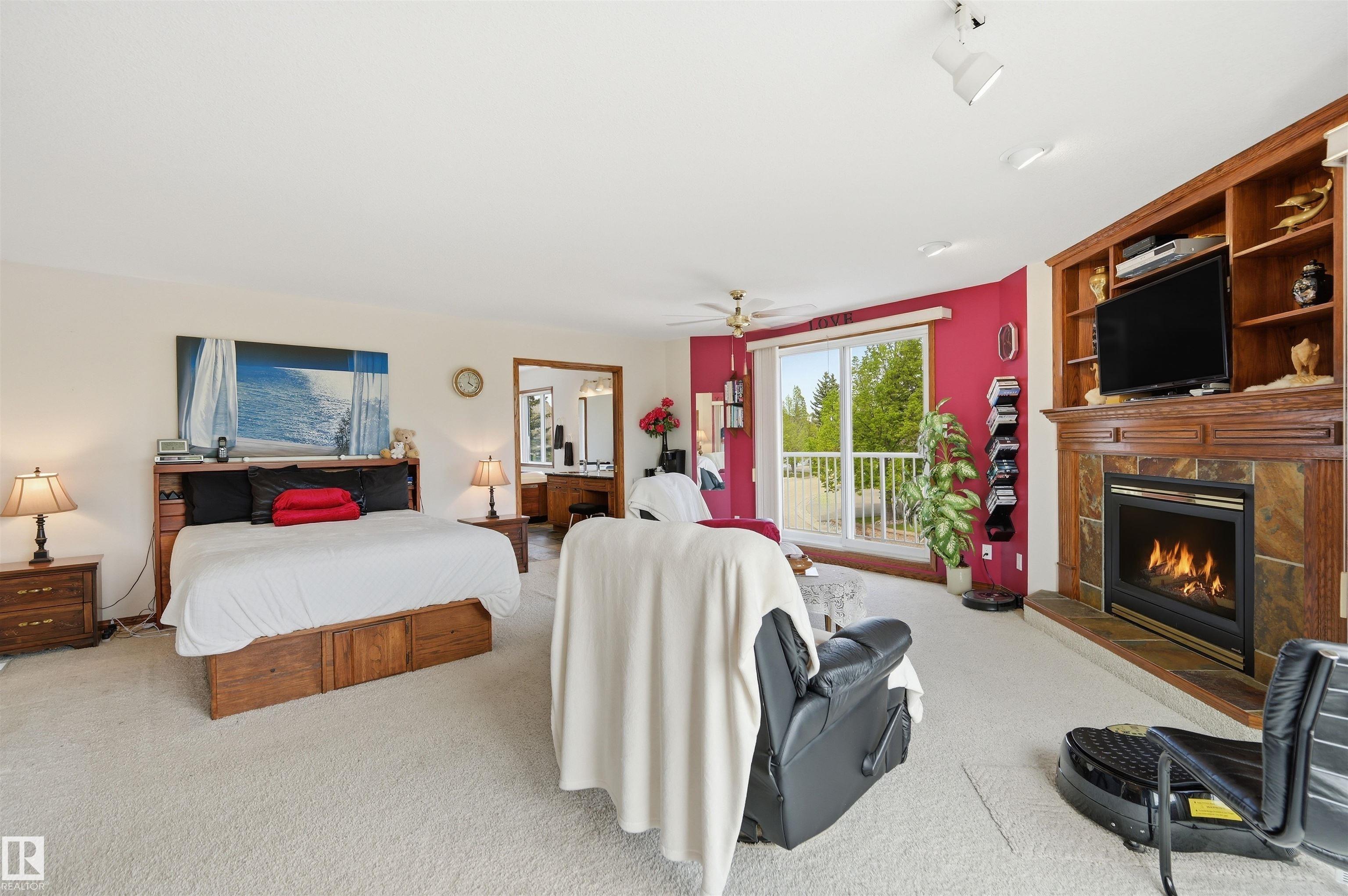 Photo 23 at 777 Butterworth Drive NW, Bulyea Heights, Edmonton