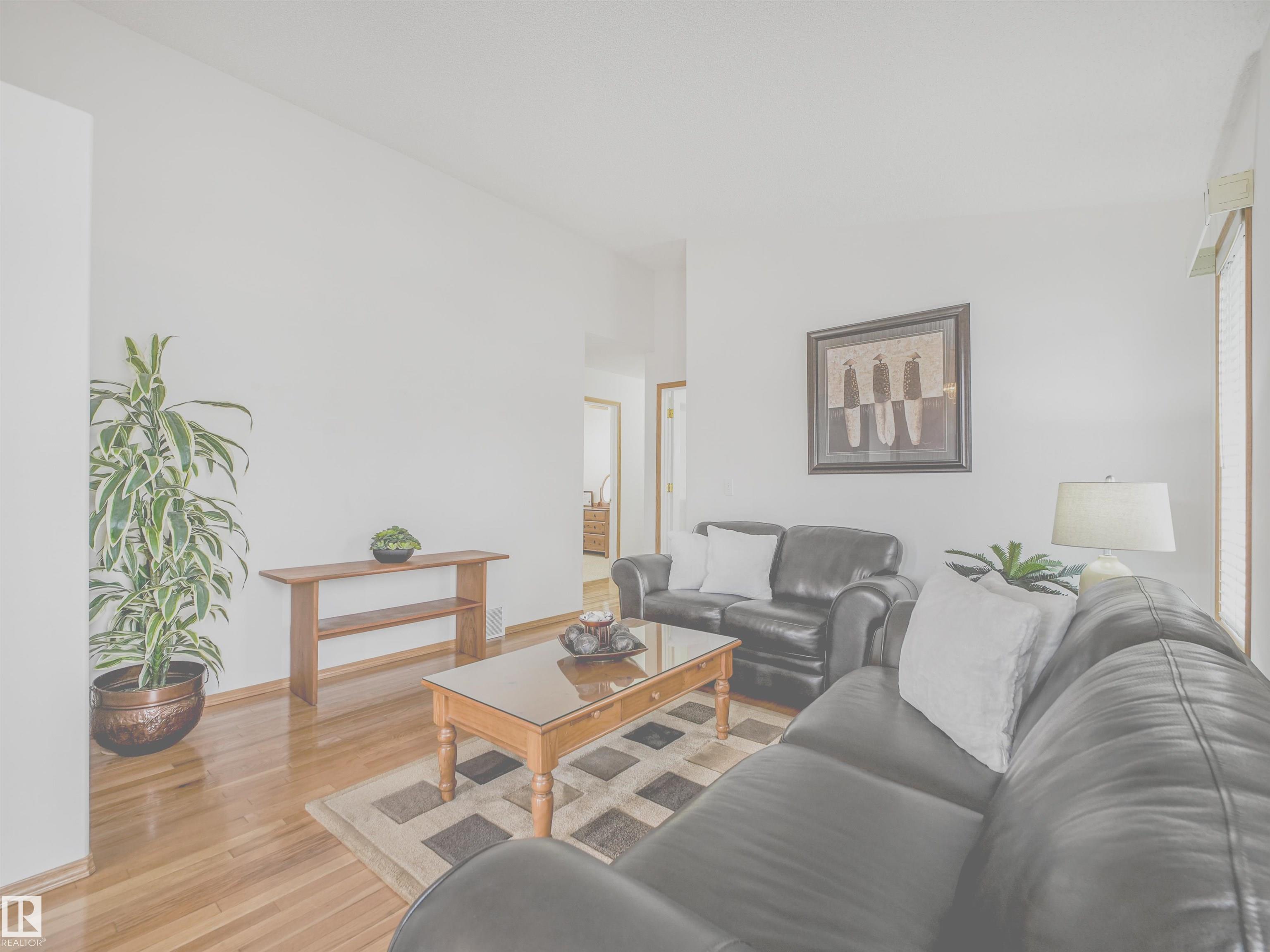 13825 128a Avenue NW, Athlone, Edmonton