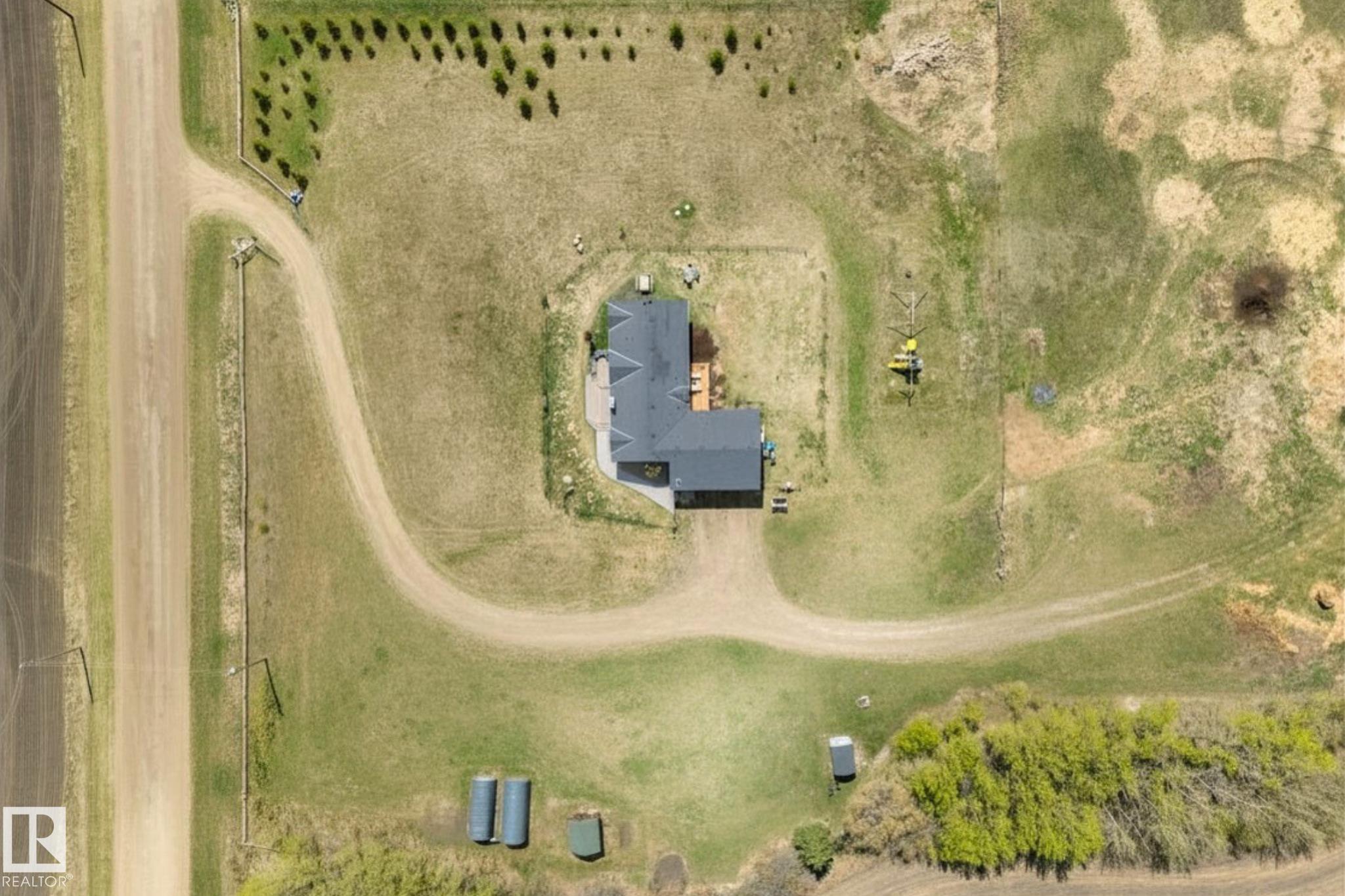 Photo 6 at 55010 Rge Road 261, None, Rural Sturgeon County