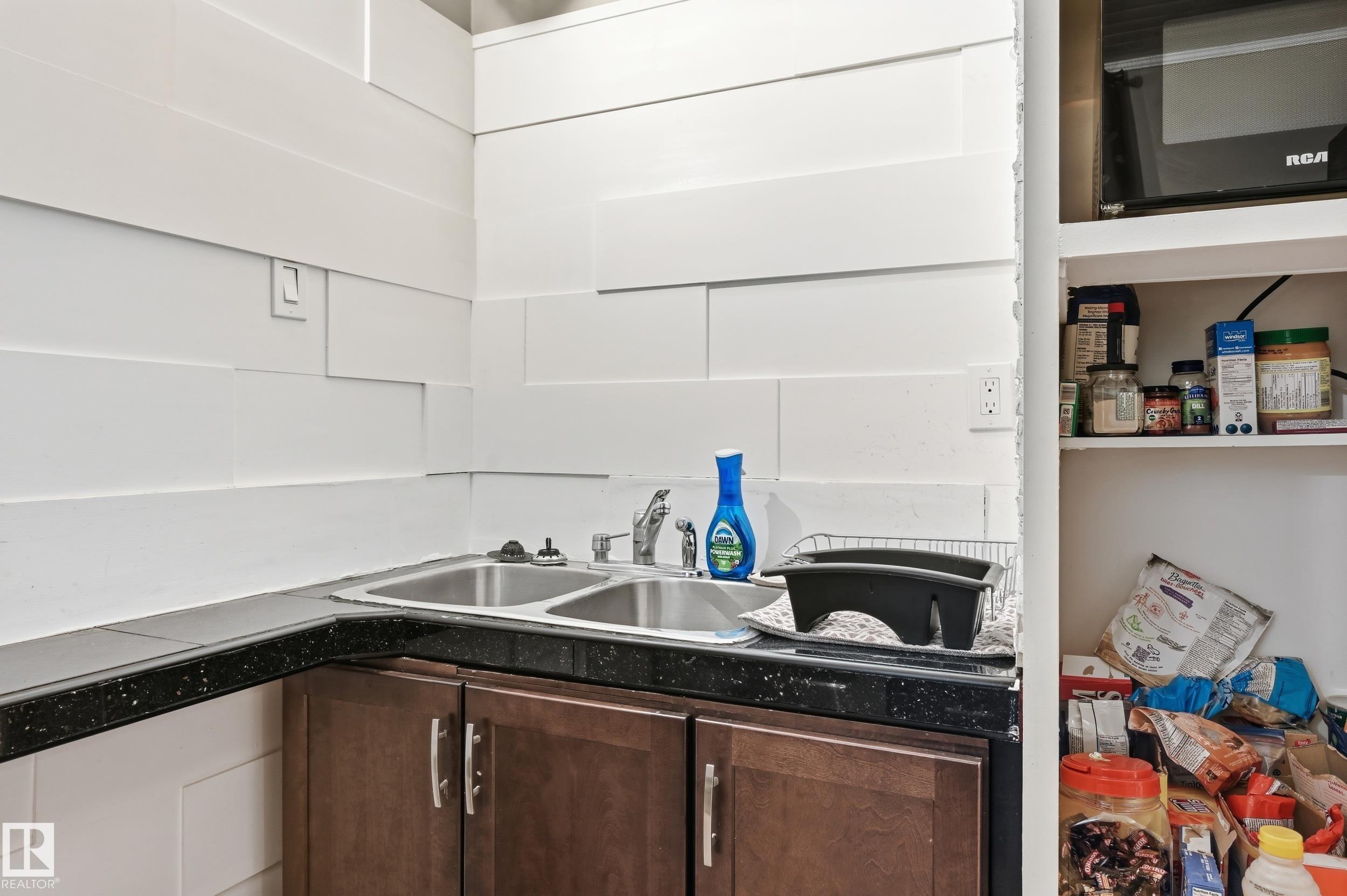 Photo 14 at 12326 92 Street NW, Delton, Edmonton