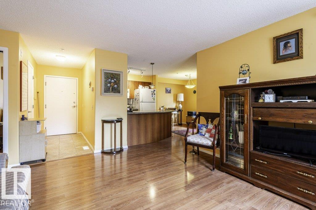 Photo 14 at 303 - 10528 77 Avenue NW, Queen Alexandra, Edmonton