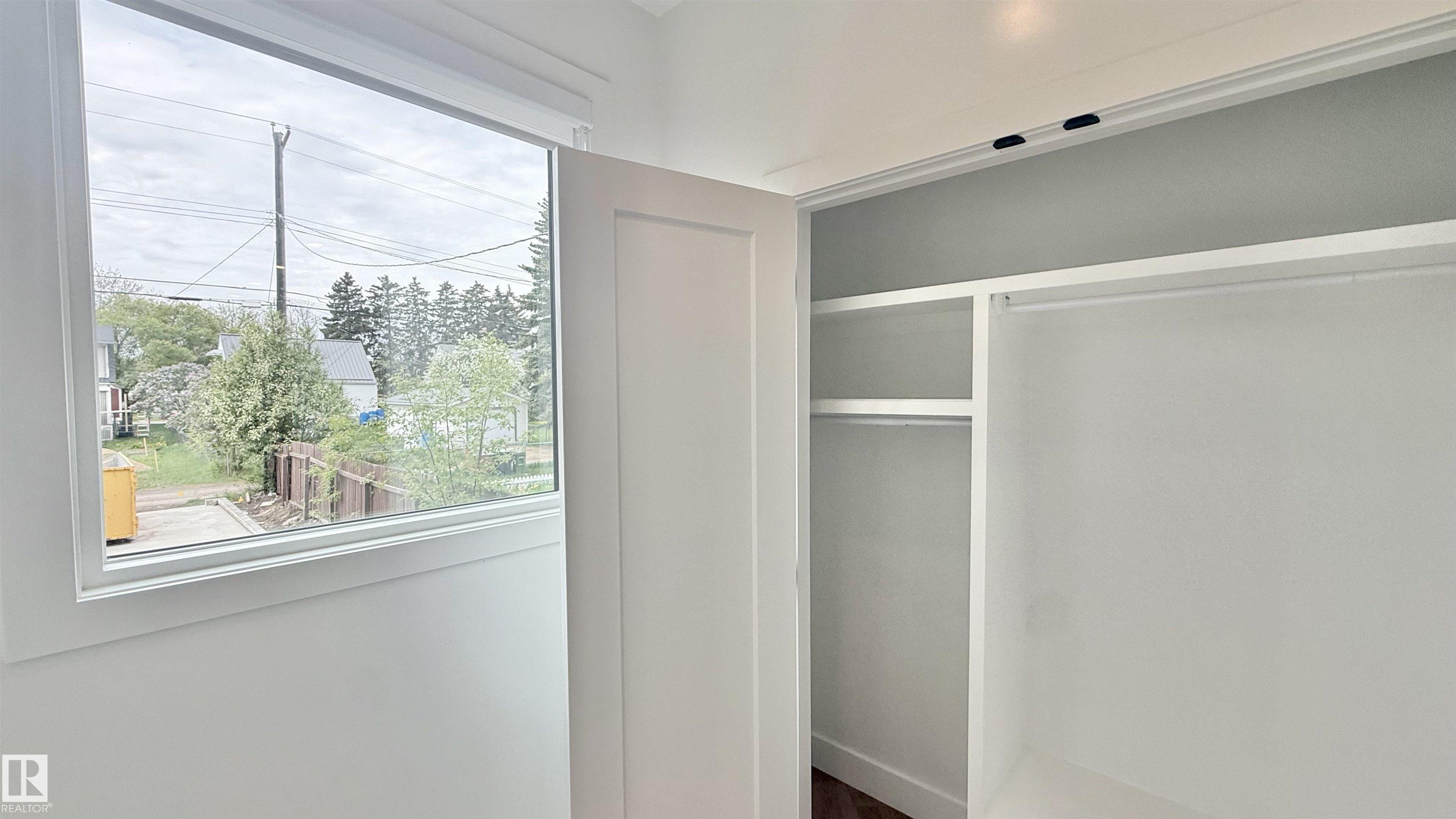 Photo 21 at 11712 122 Street NW, Inglewood, Edmonton