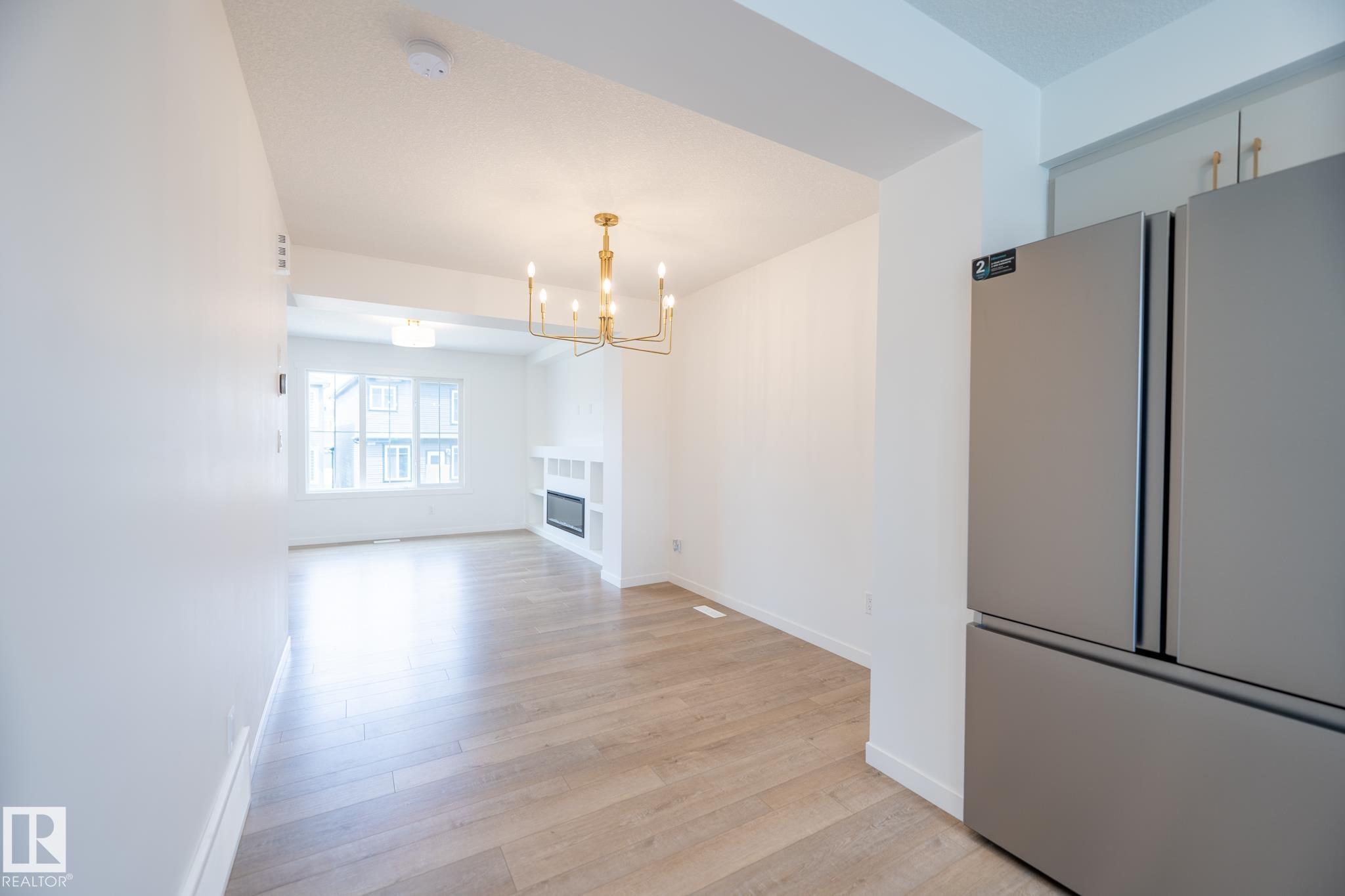 Photo 16 at 7032 Rosenthal Drive NW, Rosenthal, Edmonton