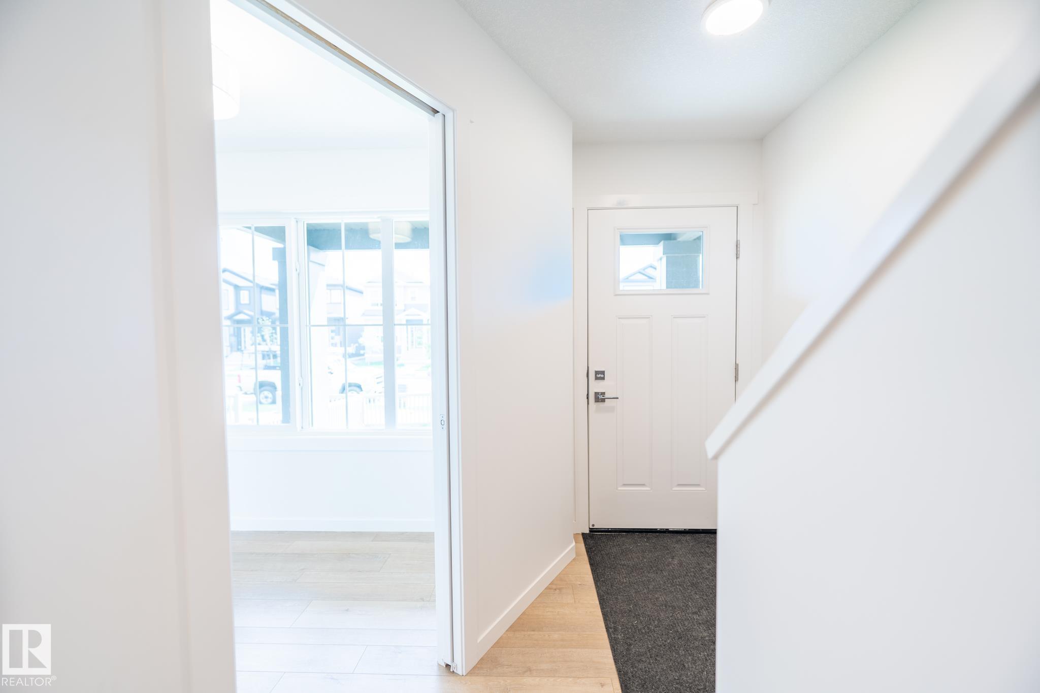 7032 Rosenthal Drive NW, Rosenthal, Edmonton