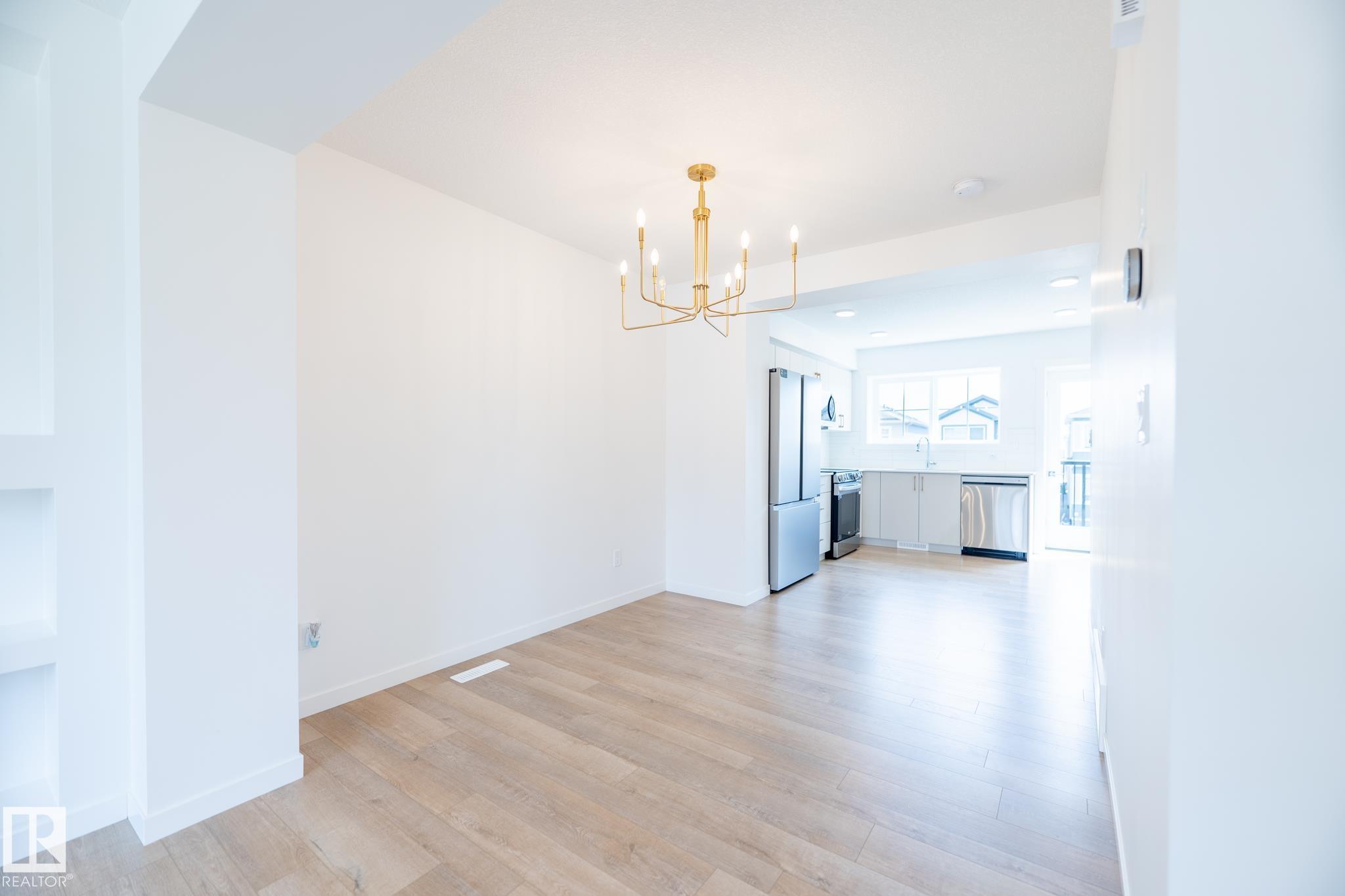 Photo 8 at 7032 Rosenthal Drive NW, Rosenthal, Edmonton