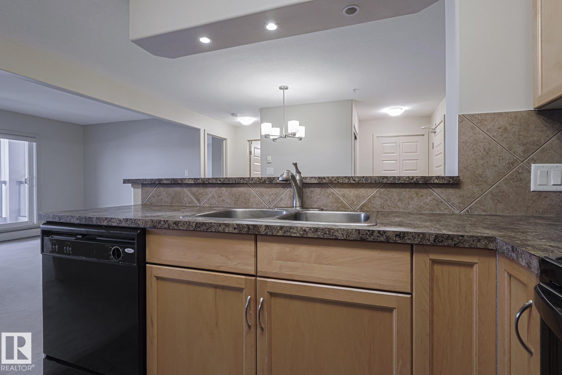 Photo 8 at 313 - 11615 Ellerslie Road SW, Rutherford, Edmonton