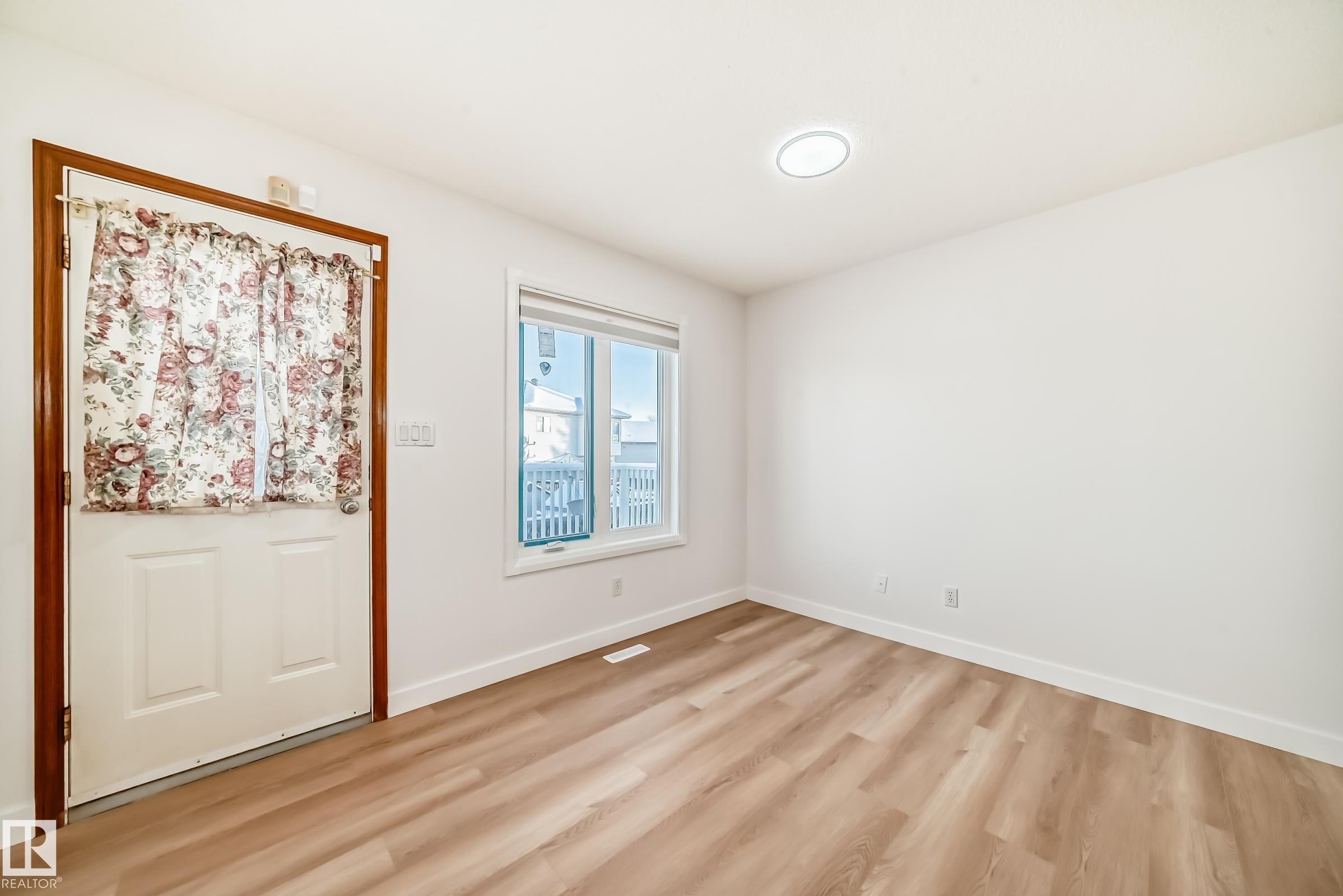 Photo 8 at 14063 128 Street NW, Hudson, Edmonton