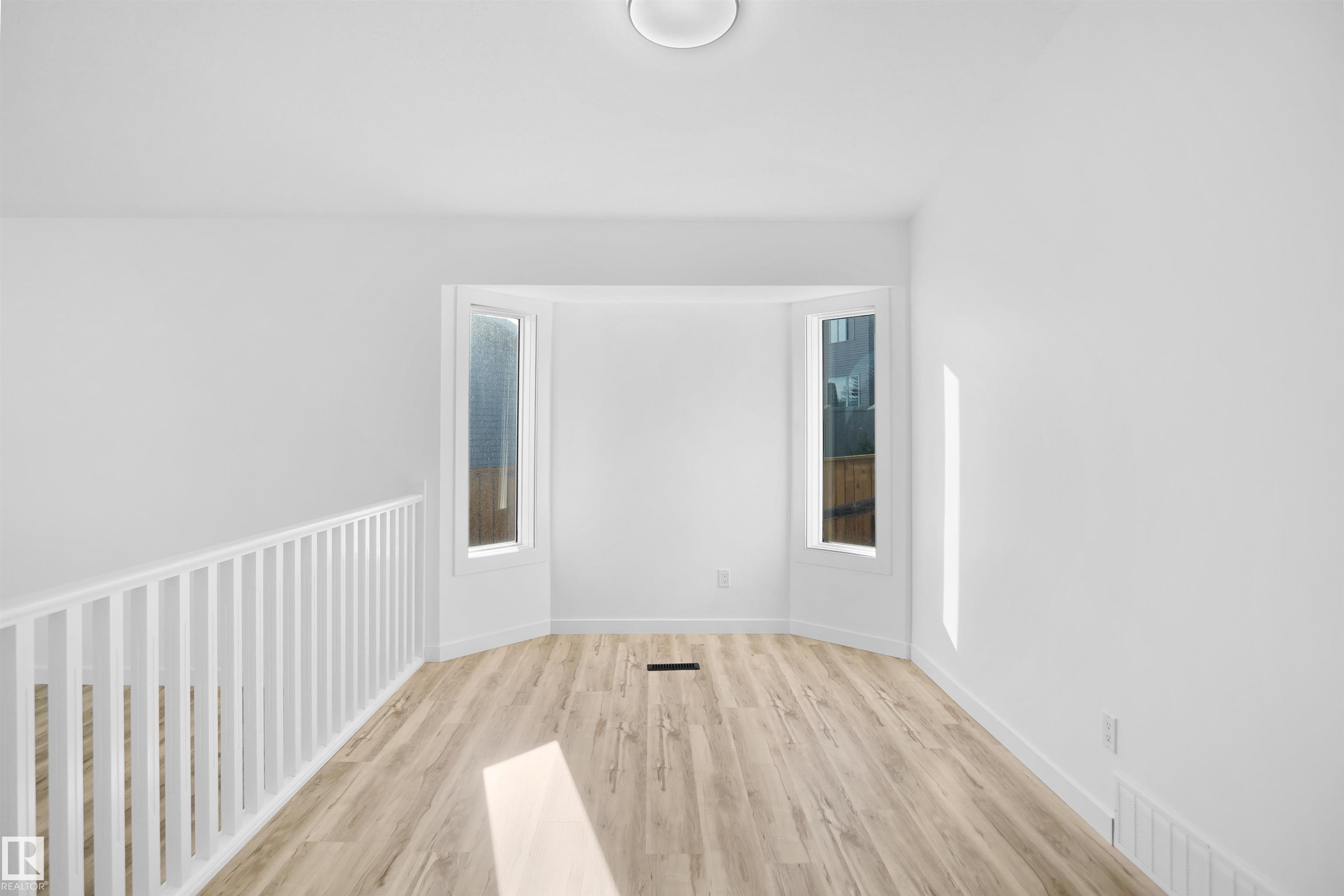 Photo 10 at 10018 173 Avenue NW, Baturyn, Edmonton