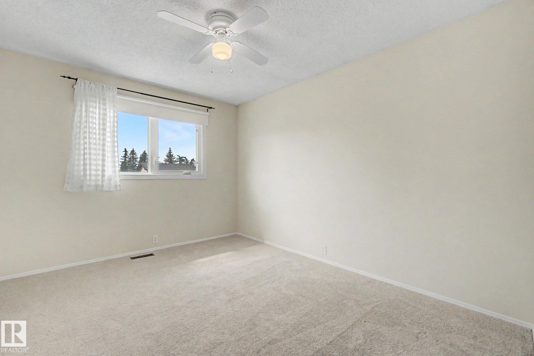 Photo 22 at 170 Westridge Road NW, Westridge, Edmonton