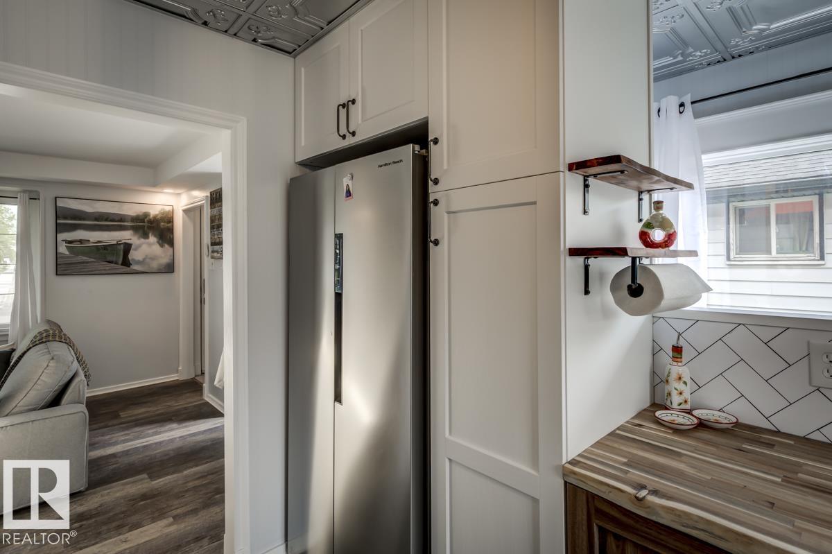 Photo 25 at 12134 58 Street NW, Montrose, Edmonton