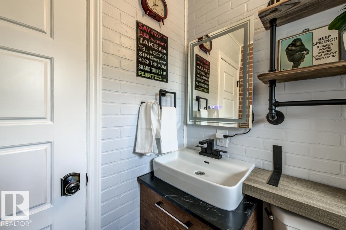 Photo 30 at 12134 58 Street NW, Montrose, Edmonton