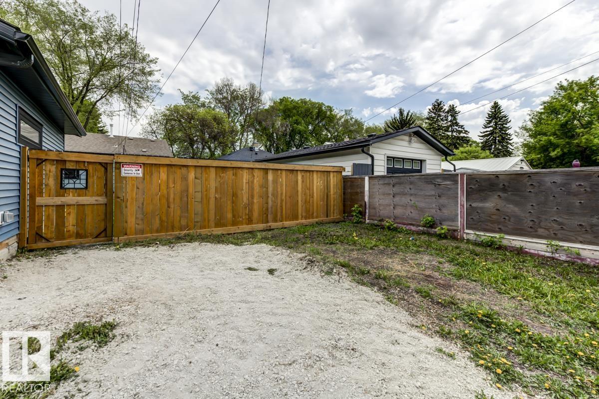 Photo 49 at 12134 58 Street NW, Montrose, Edmonton
