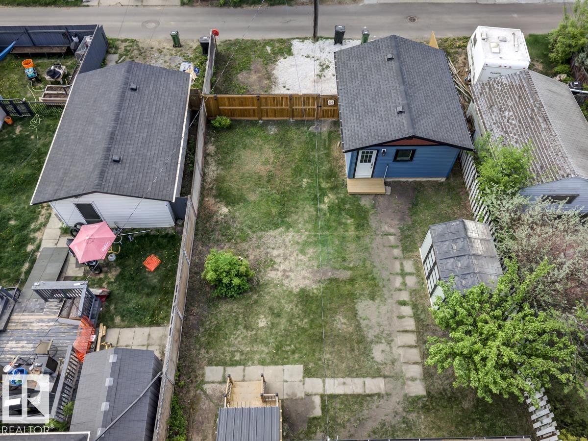 Photo 51 at 12134 58 Street NW, Montrose, Edmonton
