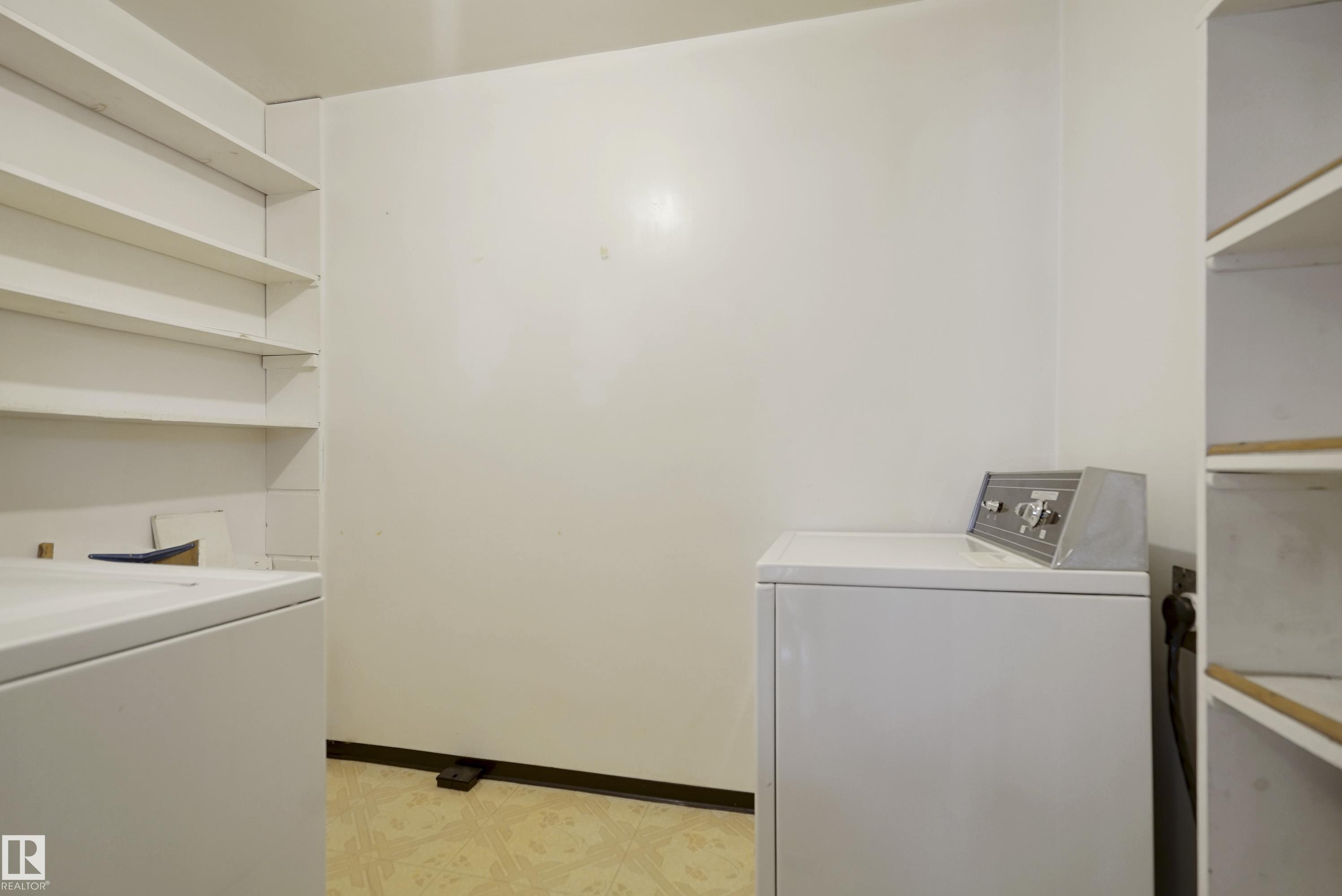 Photo 12 at 13324 131a Avenue NW, Athlone, Edmonton